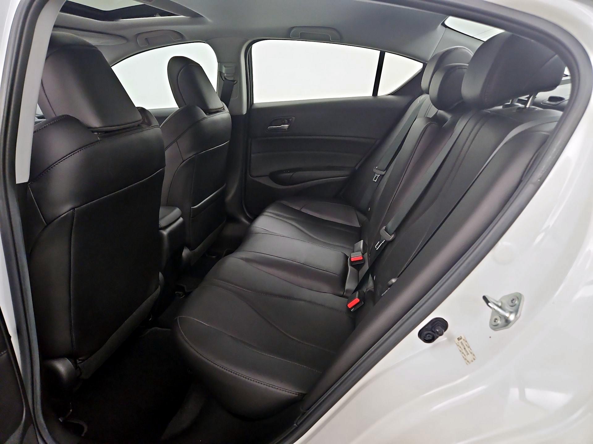Thumbnail: 2021 Acura ILX - 20