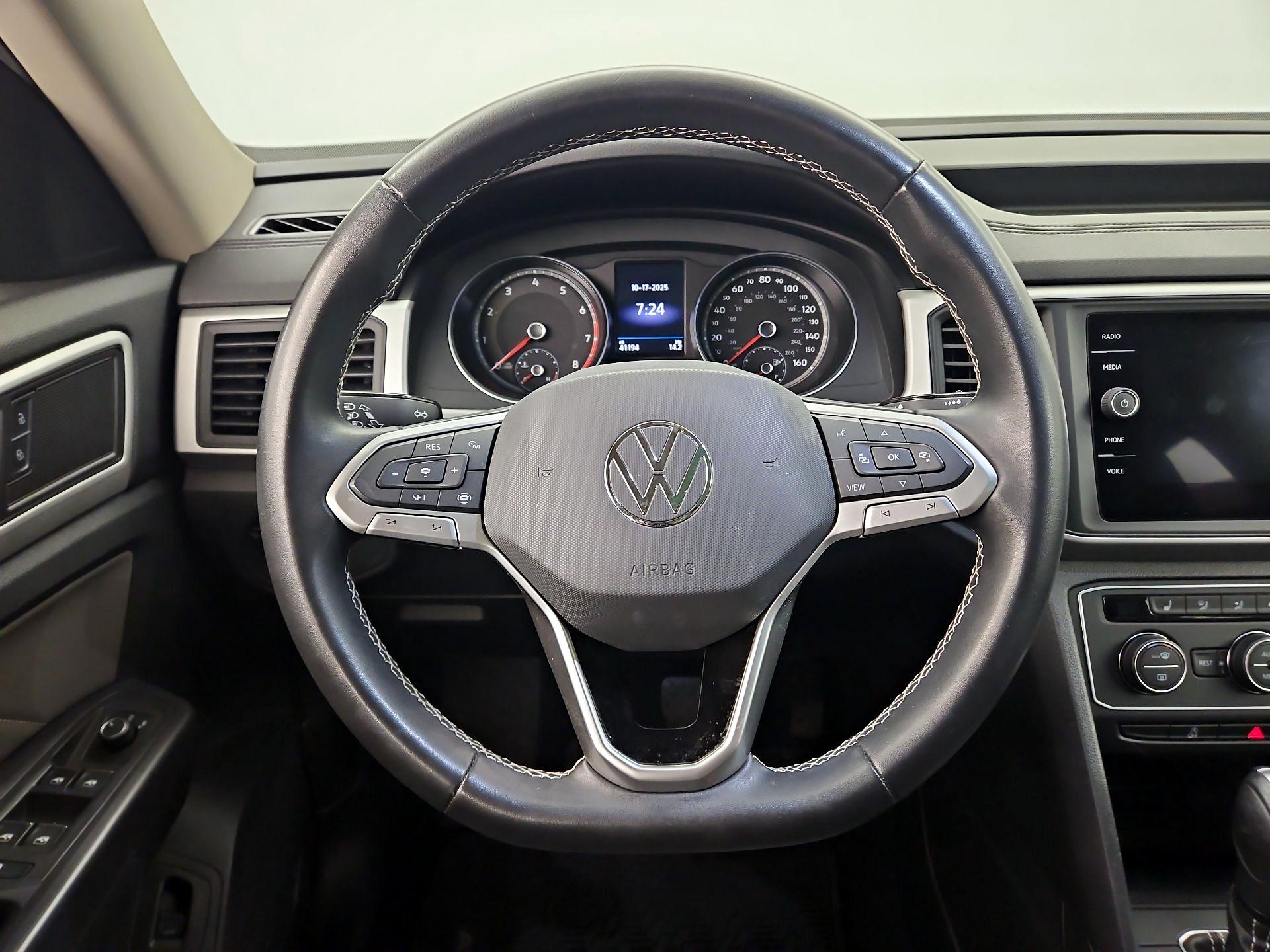 Thumbnail: 2021 Volkswagen Atlas - 10