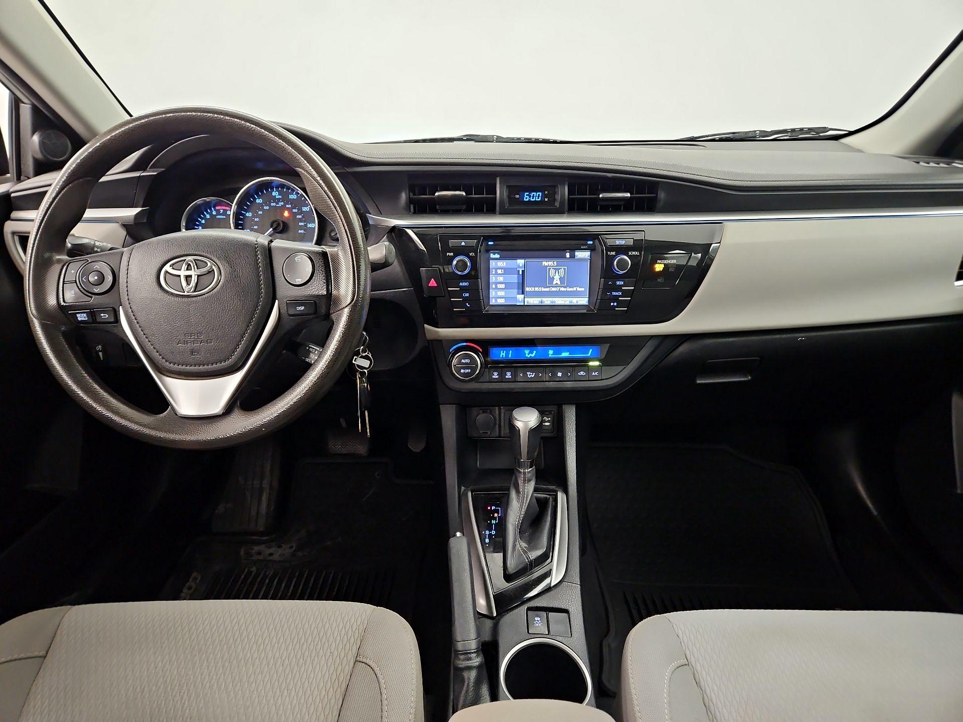 Thumbnail: 2016 Toyota Corolla - 9