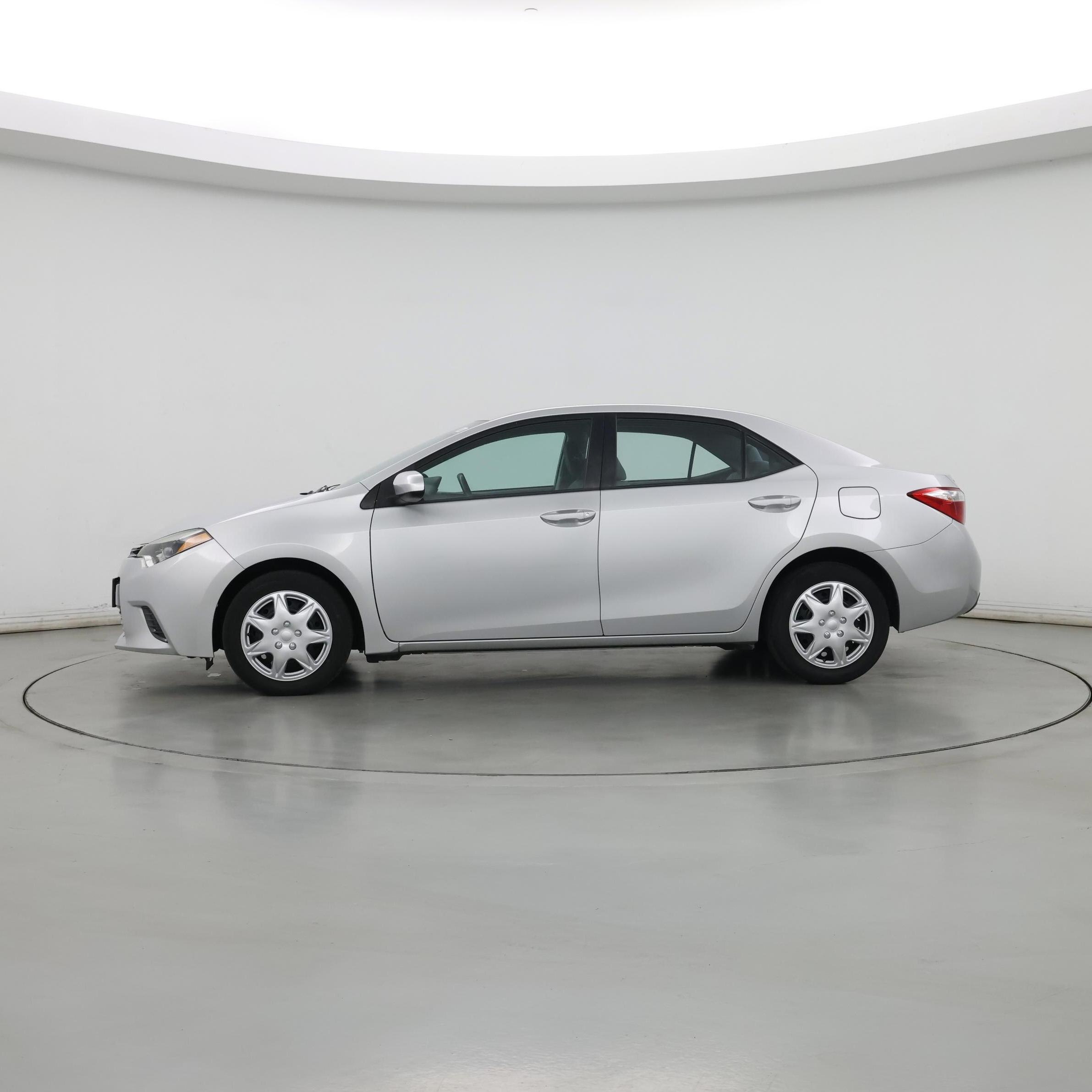 Thumbnail: 2016 Toyota Corolla - 3