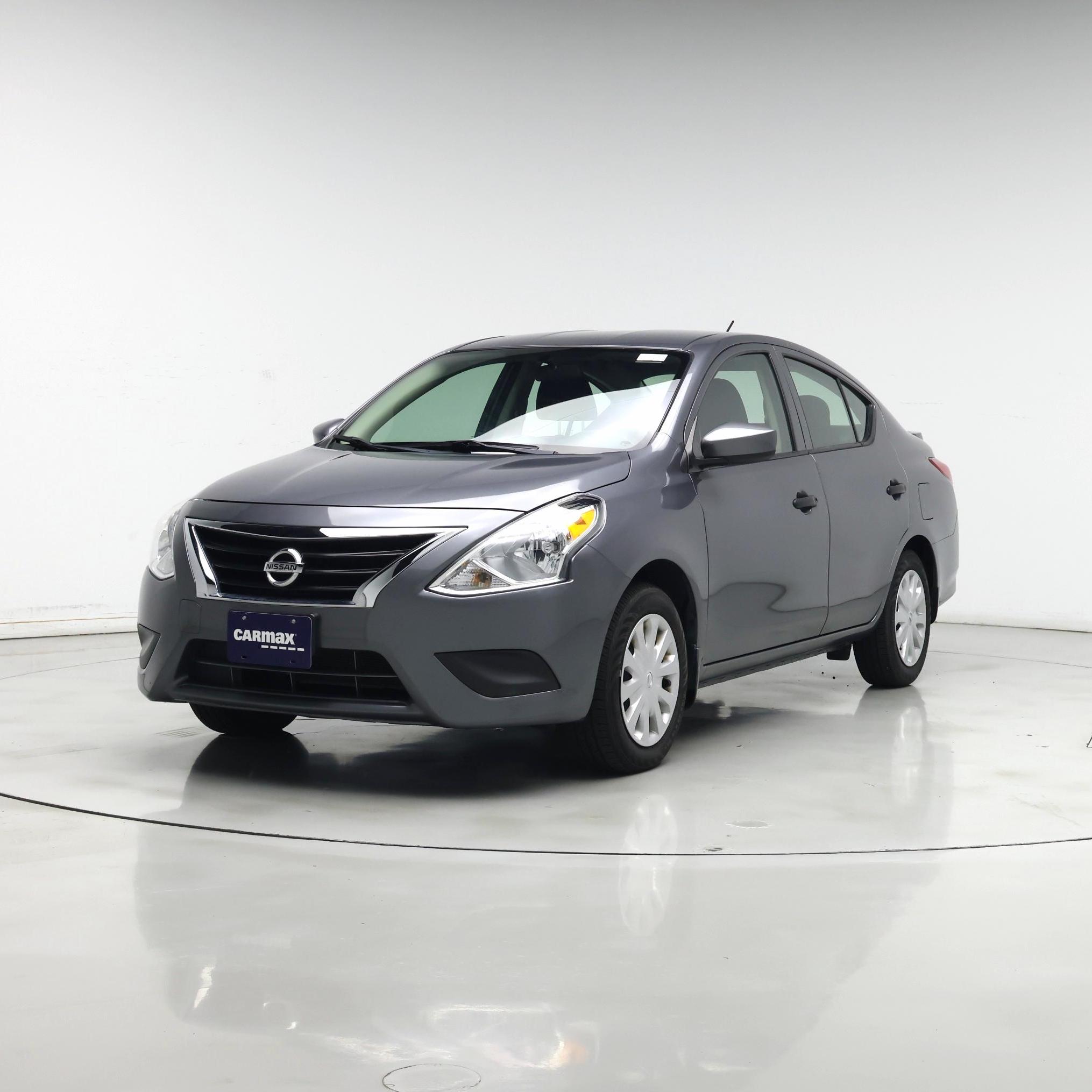 Thumbnail: 2018 Nissan Versa - 4