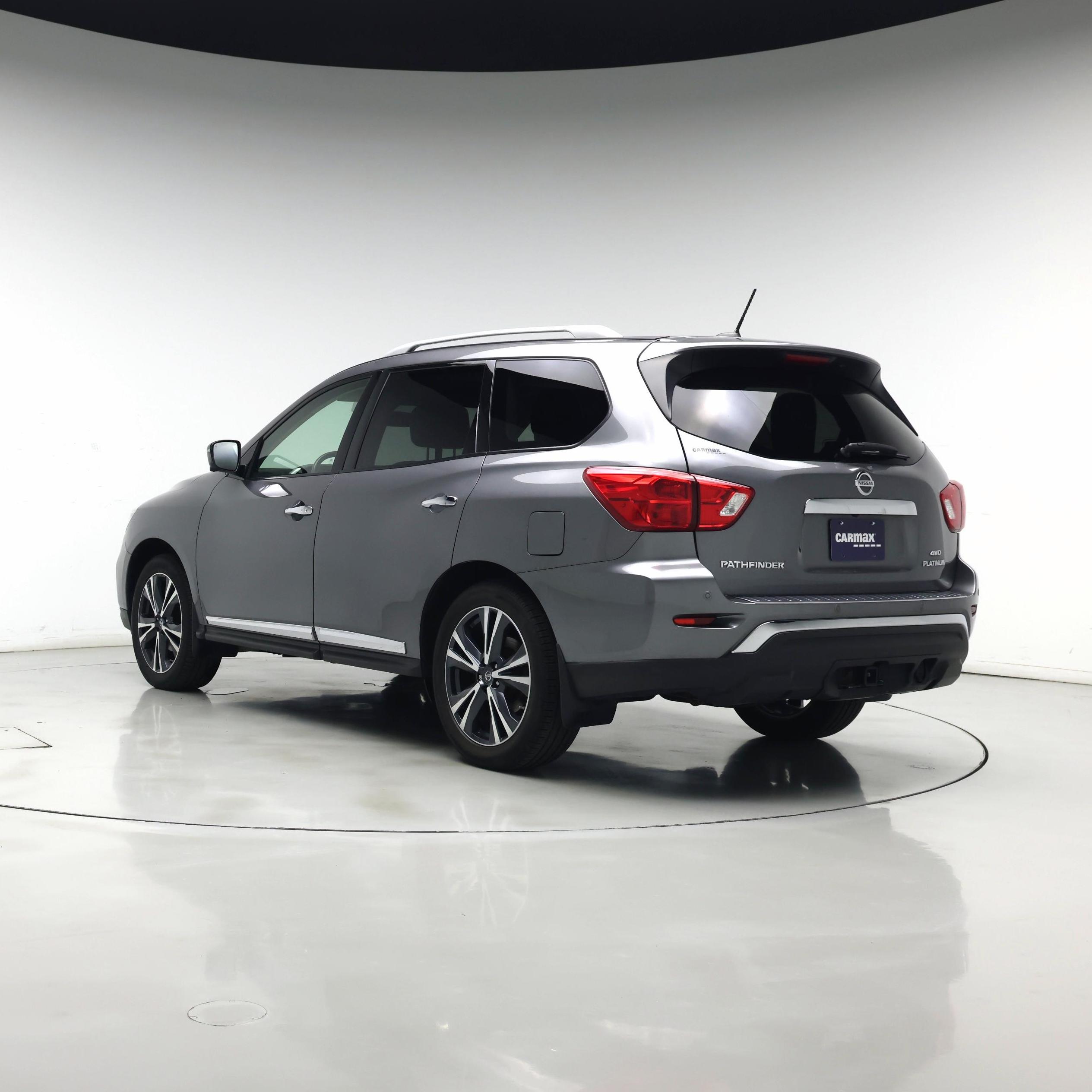 Thumbnail: 2018 Nissan Pathfinder - 2