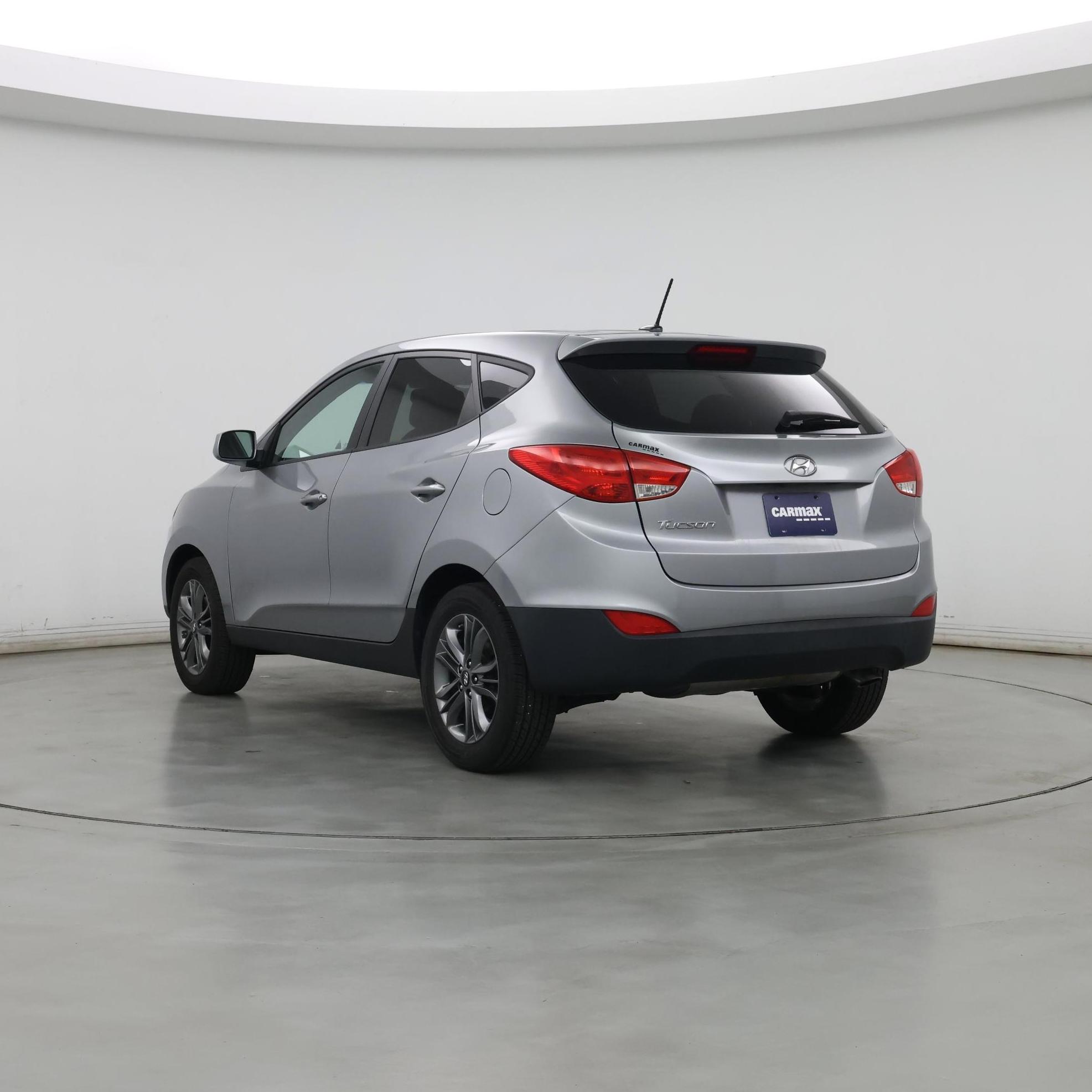Thumbnail: 2015 Hyundai Tucson - 2