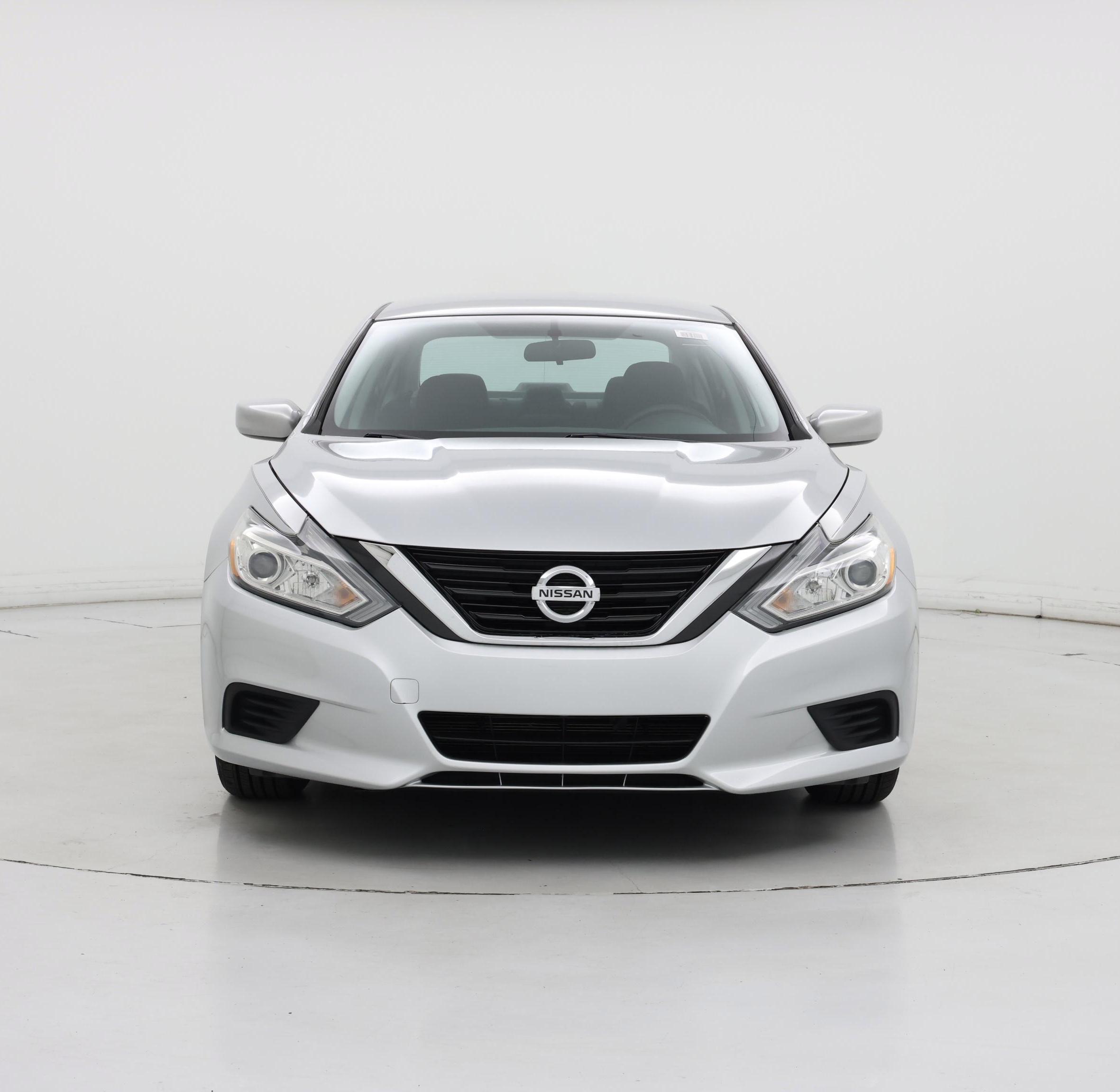 Thumbnail: 2017 Nissan Altima - 5