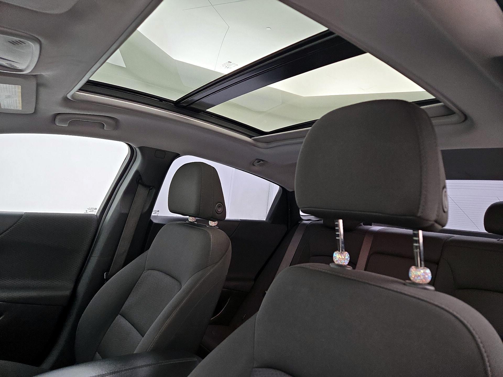 Thumbnail: 2021 Chevrolet Malibu - 19