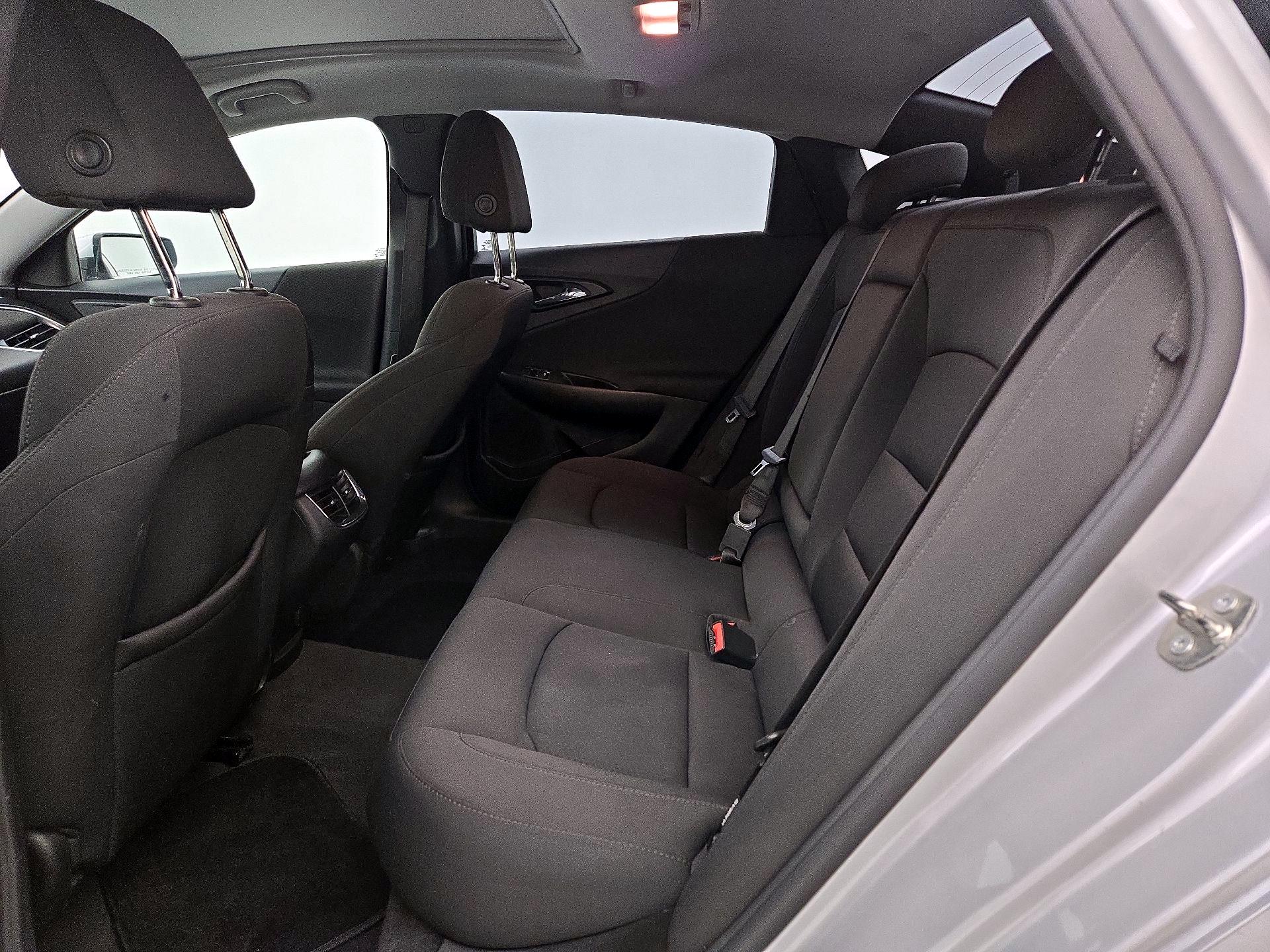 Thumbnail: 2021 Chevrolet Malibu - 20