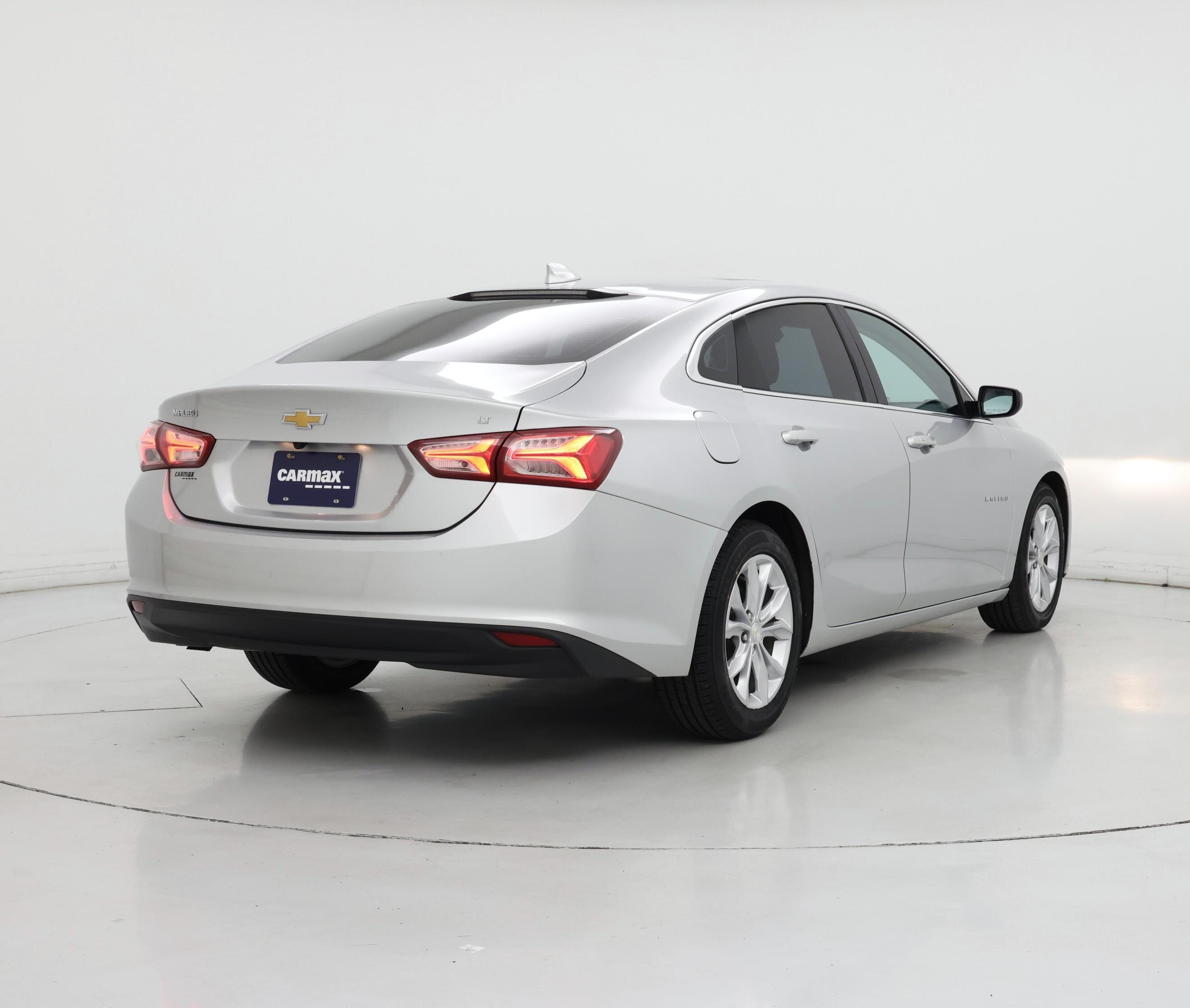 Thumbnail: 2021 Chevrolet Malibu - 8