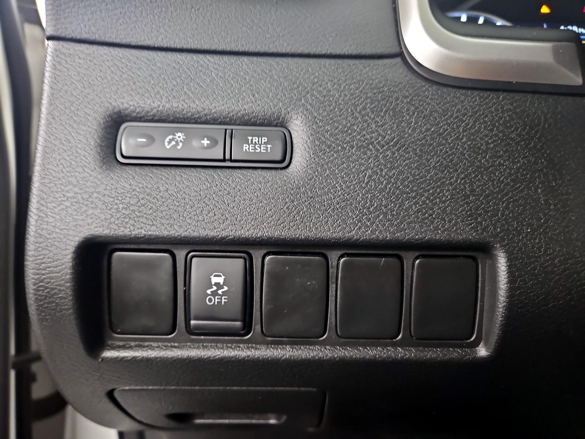 Thumbnail: 2018 Nissan Murano - 13