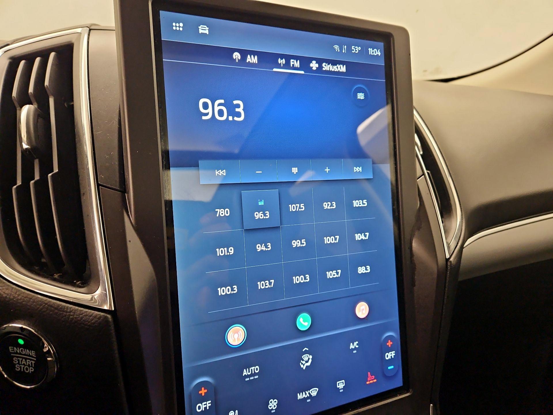 Thumbnail: 2021 Ford Edge - 15