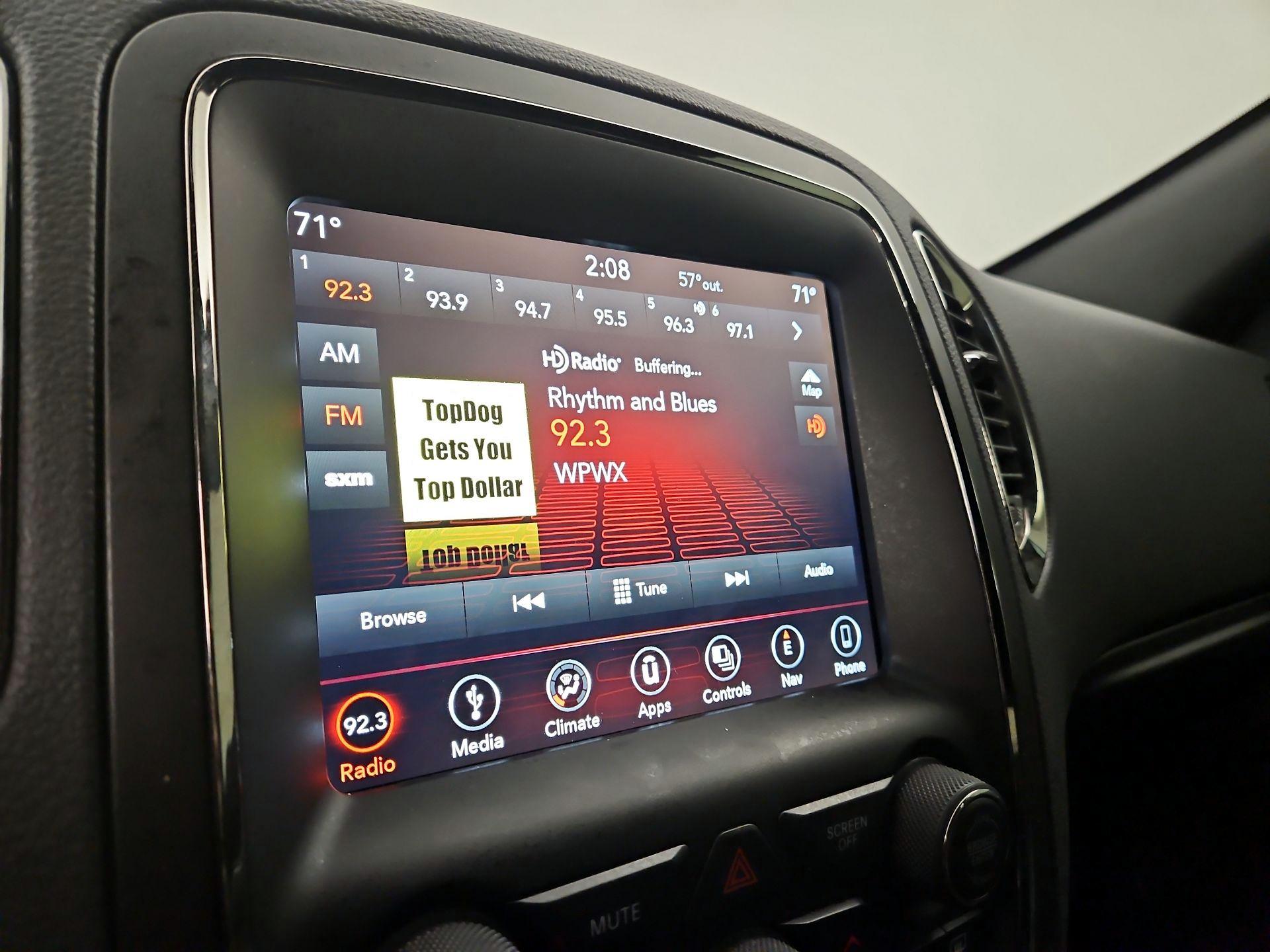 Thumbnail: 2019 Dodge Durango - 16