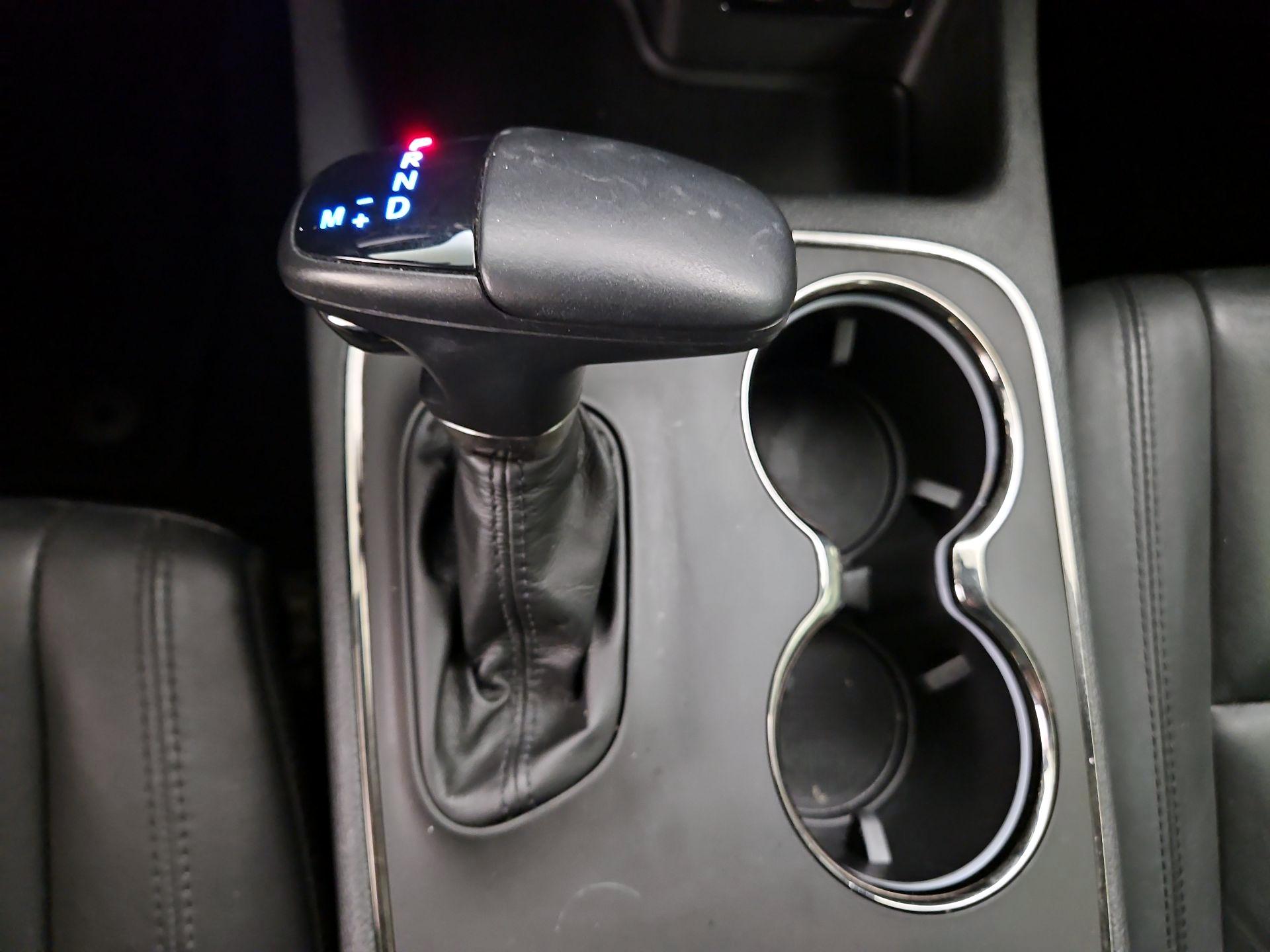 Thumbnail: 2019 Dodge Durango - 18