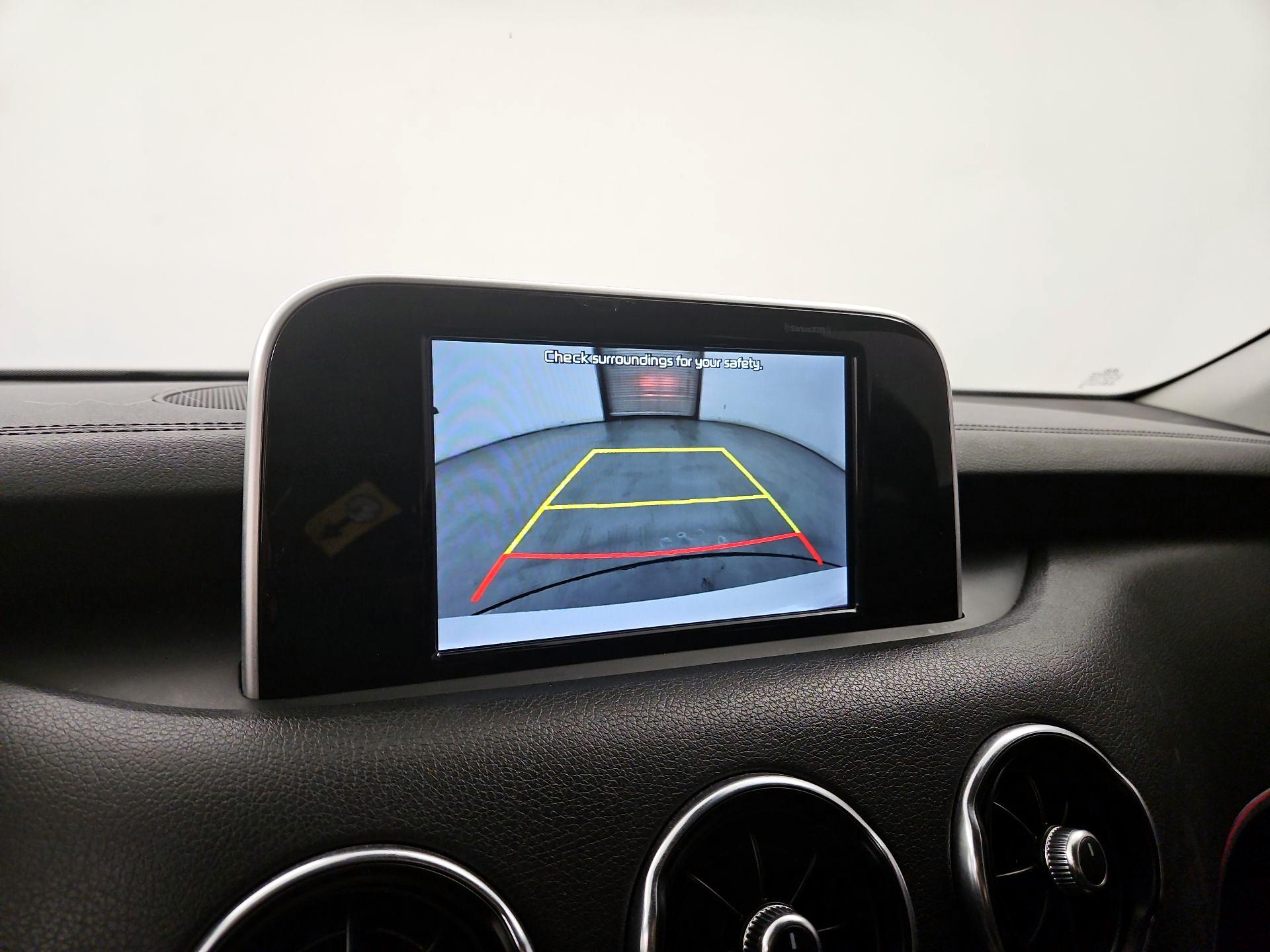 Thumbnail: 2018 Kia Stinger - 14