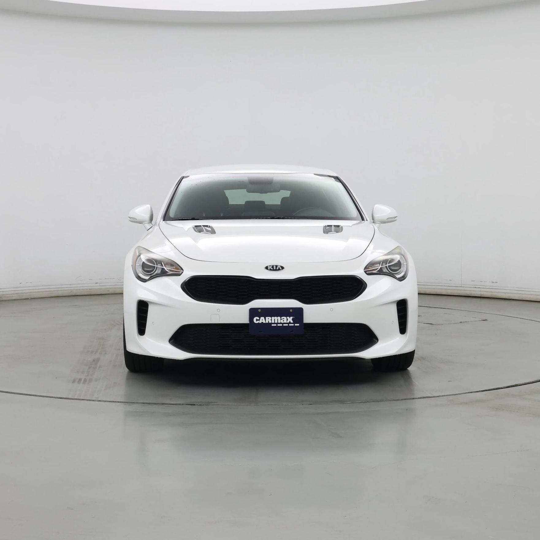 Thumbnail: 2018 Kia Stinger - 5