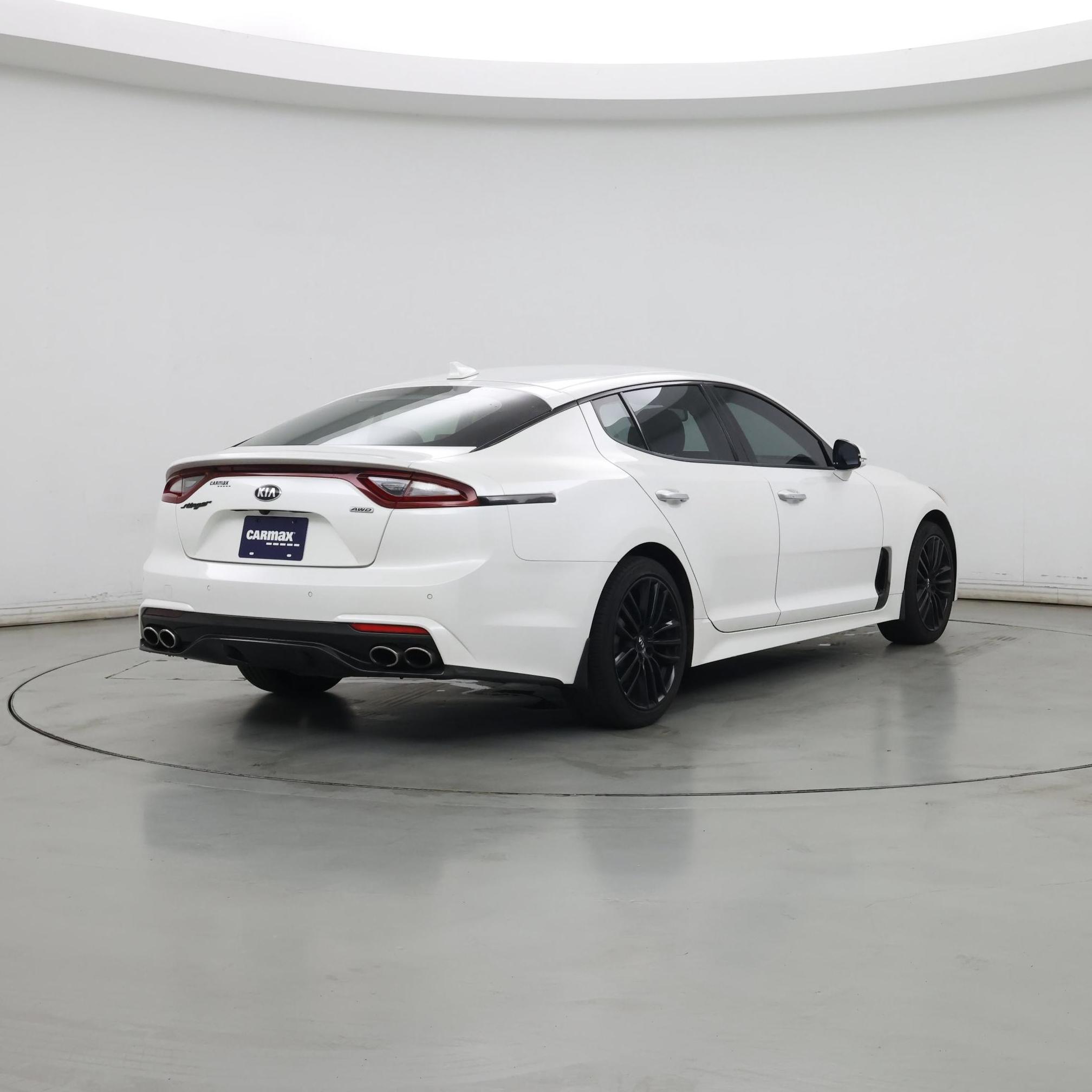 Thumbnail: 2018 Kia Stinger - 8