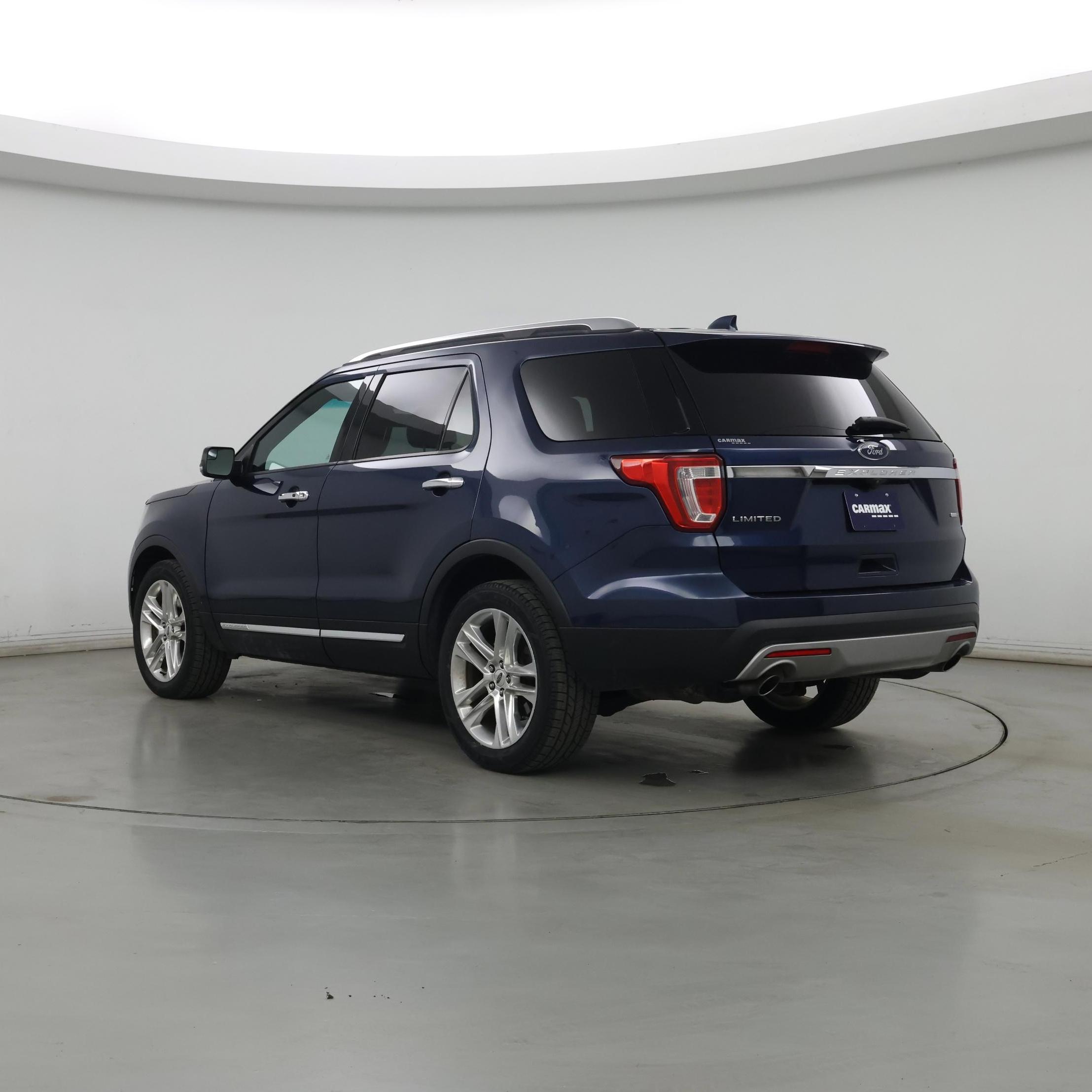 Thumbnail: 2016 Ford Explorer - 2