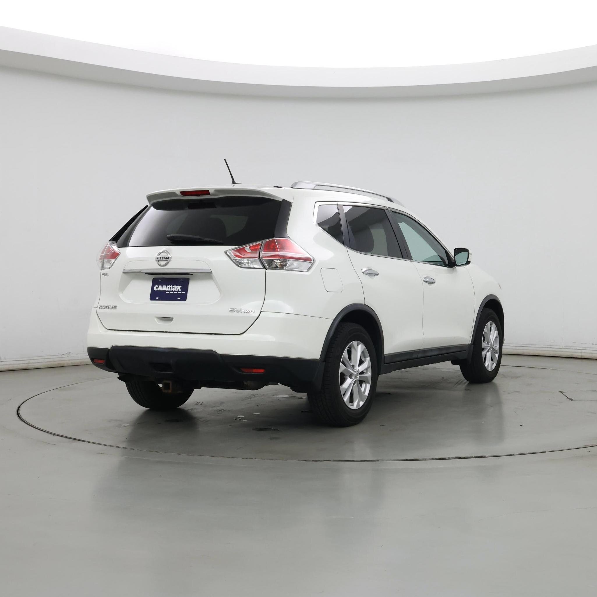 Thumbnail: 2015 Nissan Rogue - 8