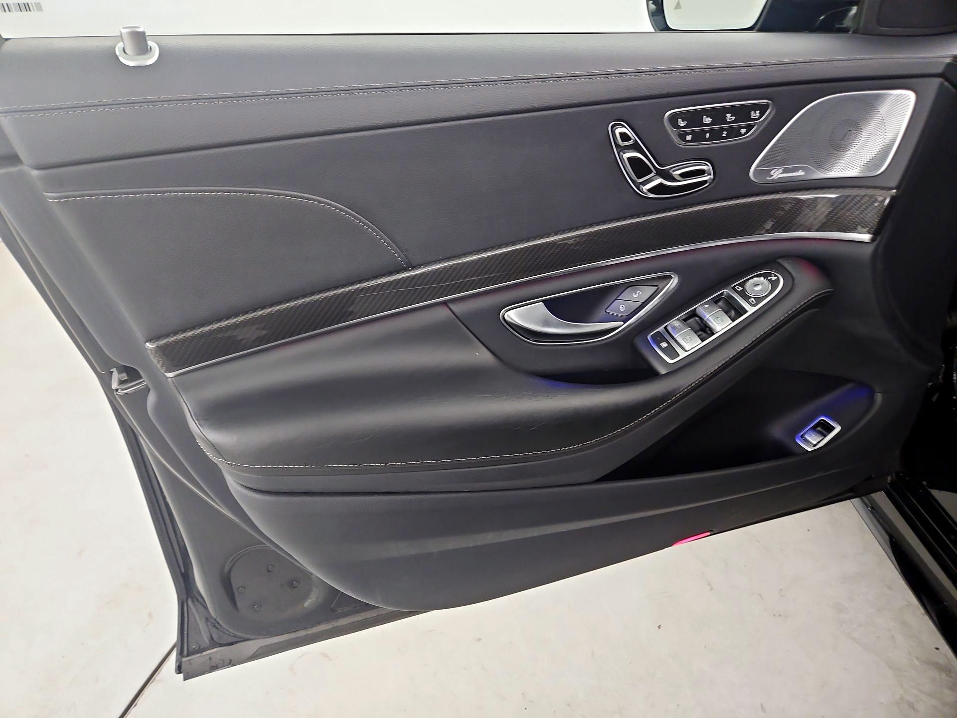 Thumbnail: 2019 Mercedes-Benz S-Class - 12