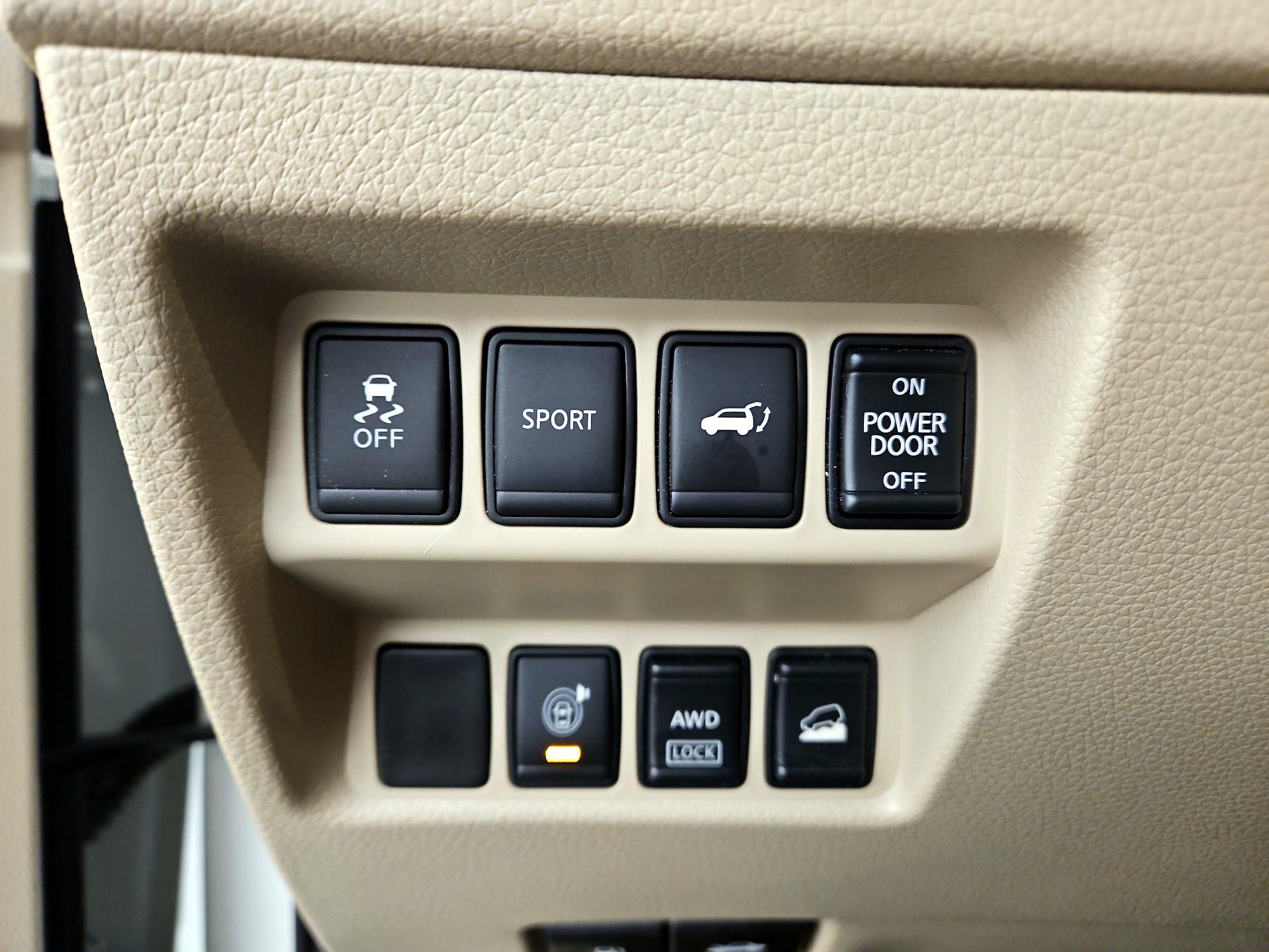 Thumbnail: 2014 Nissan Rogue - 13