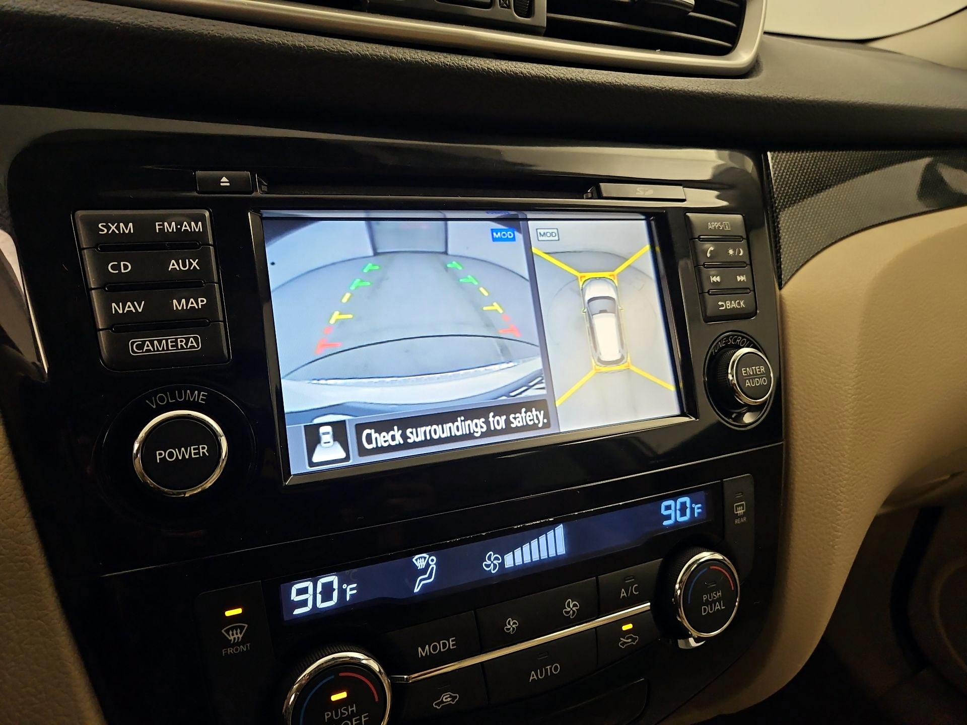 Thumbnail: 2014 Nissan Rogue - 15