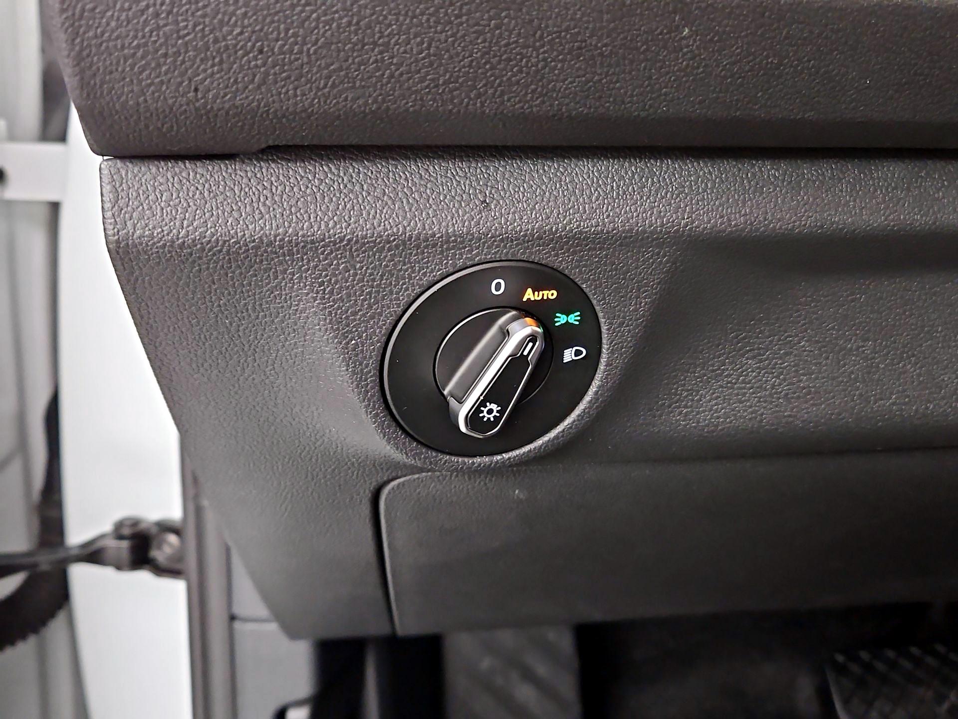 Thumbnail: 2024 Volkswagen Jetta - 13