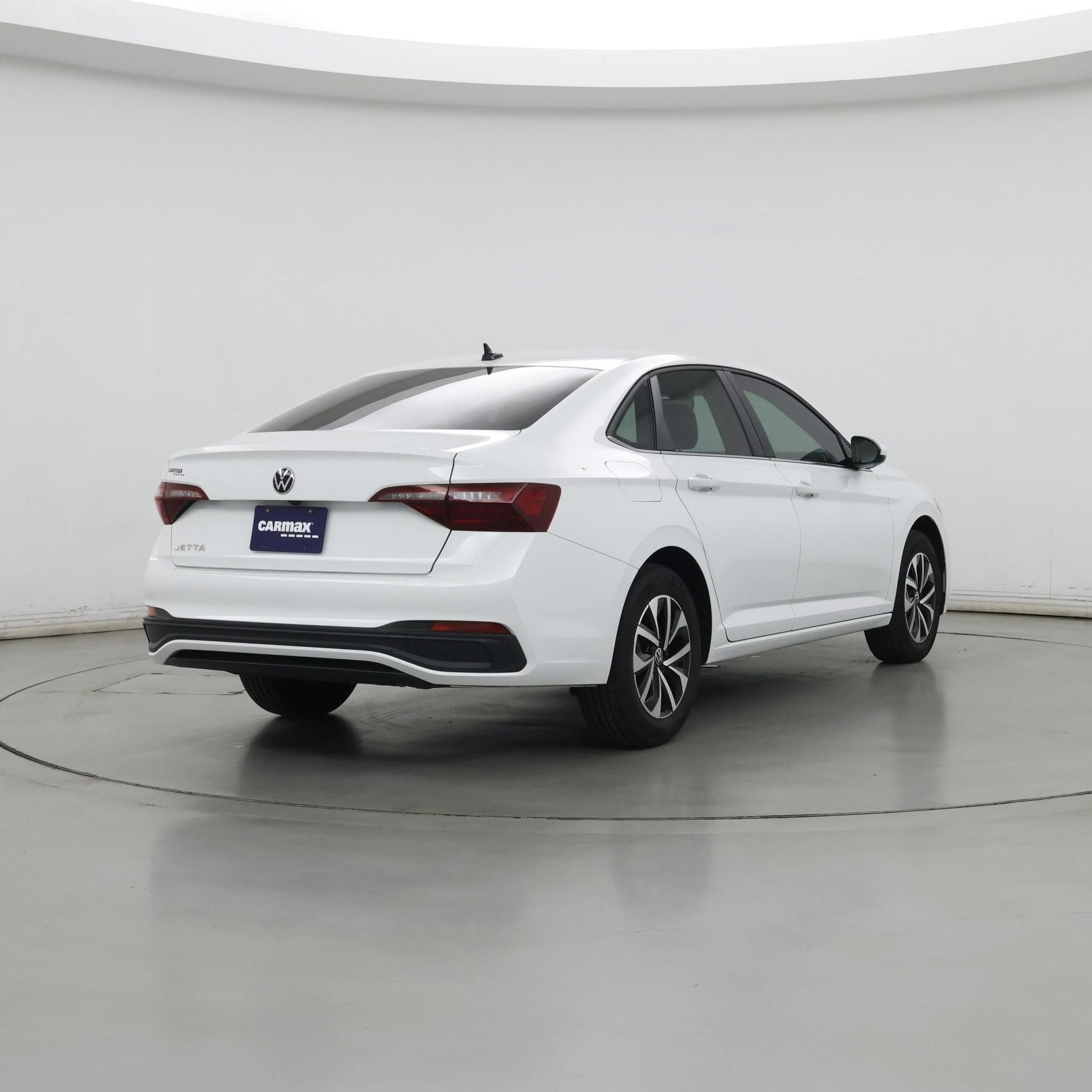 Thumbnail: 2024 Volkswagen Jetta - 8