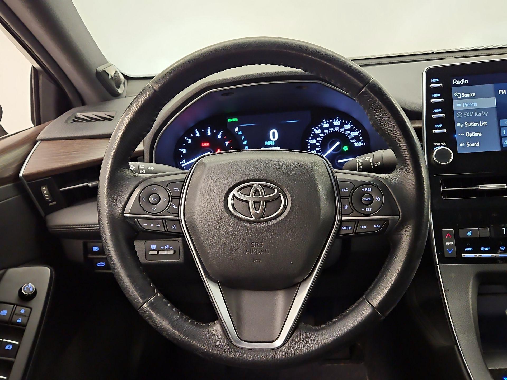 Thumbnail: 2019 Toyota Avalon - 10