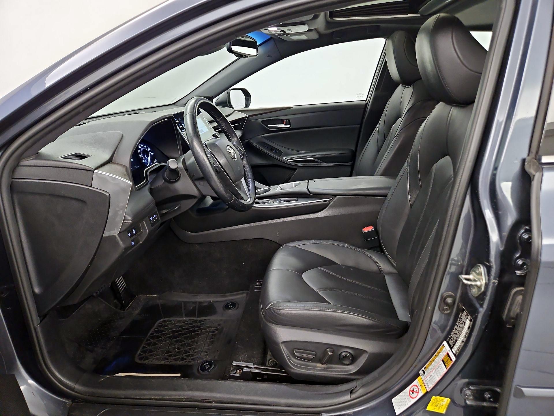 Thumbnail: 2019 Toyota Avalon - 11