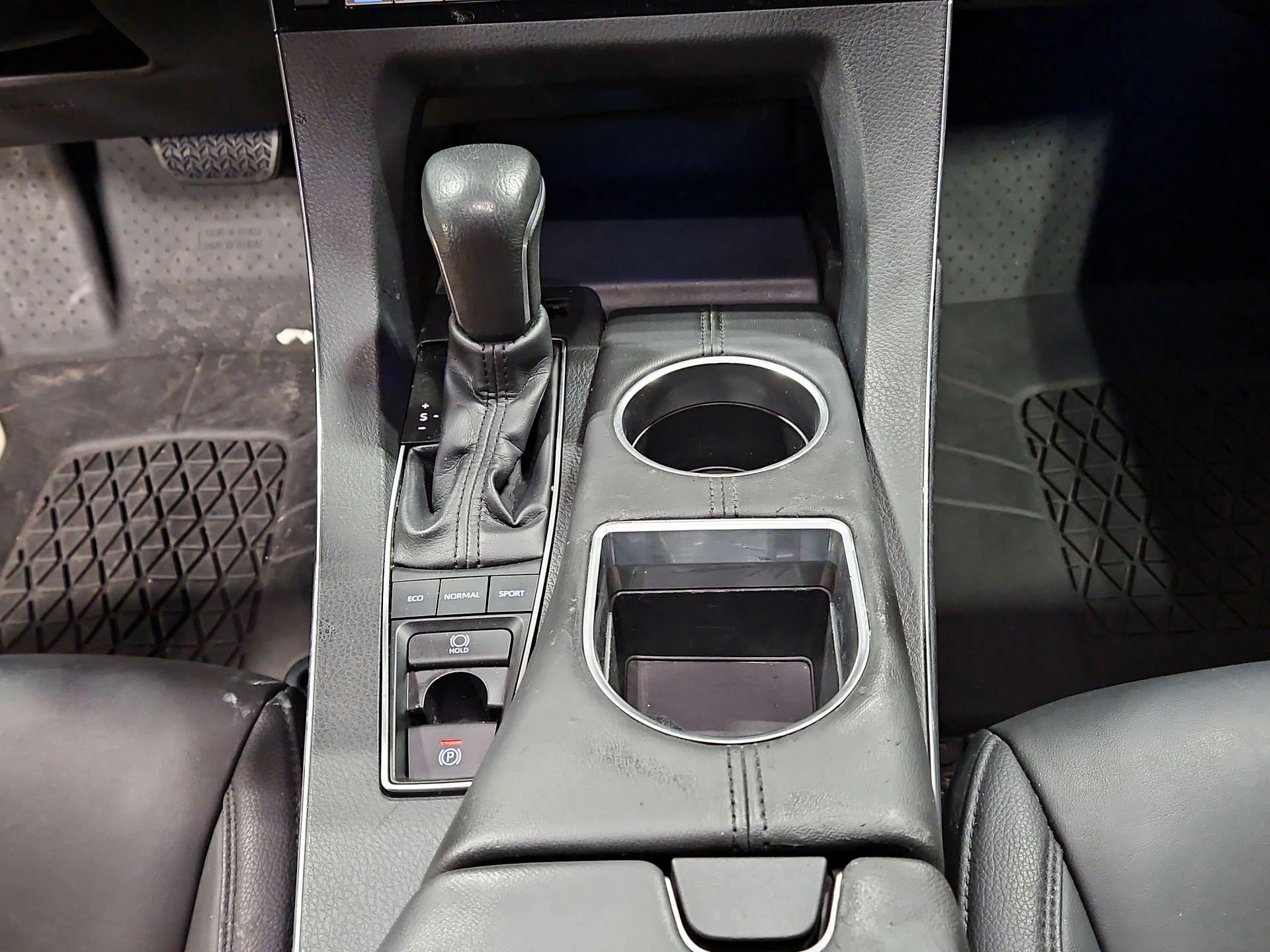 Thumbnail: 2019 Toyota Avalon - 17