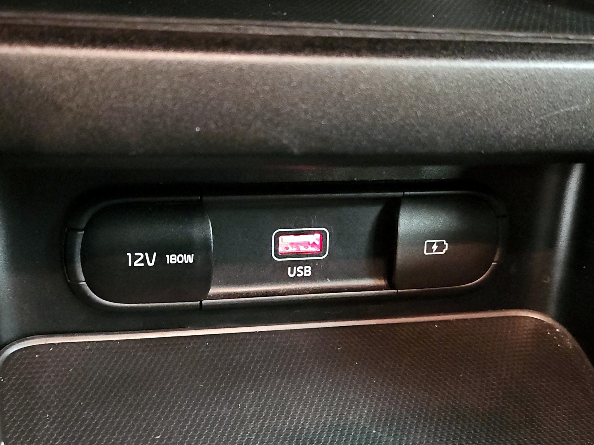 Thumbnail: 2024 Kia Forte - 18