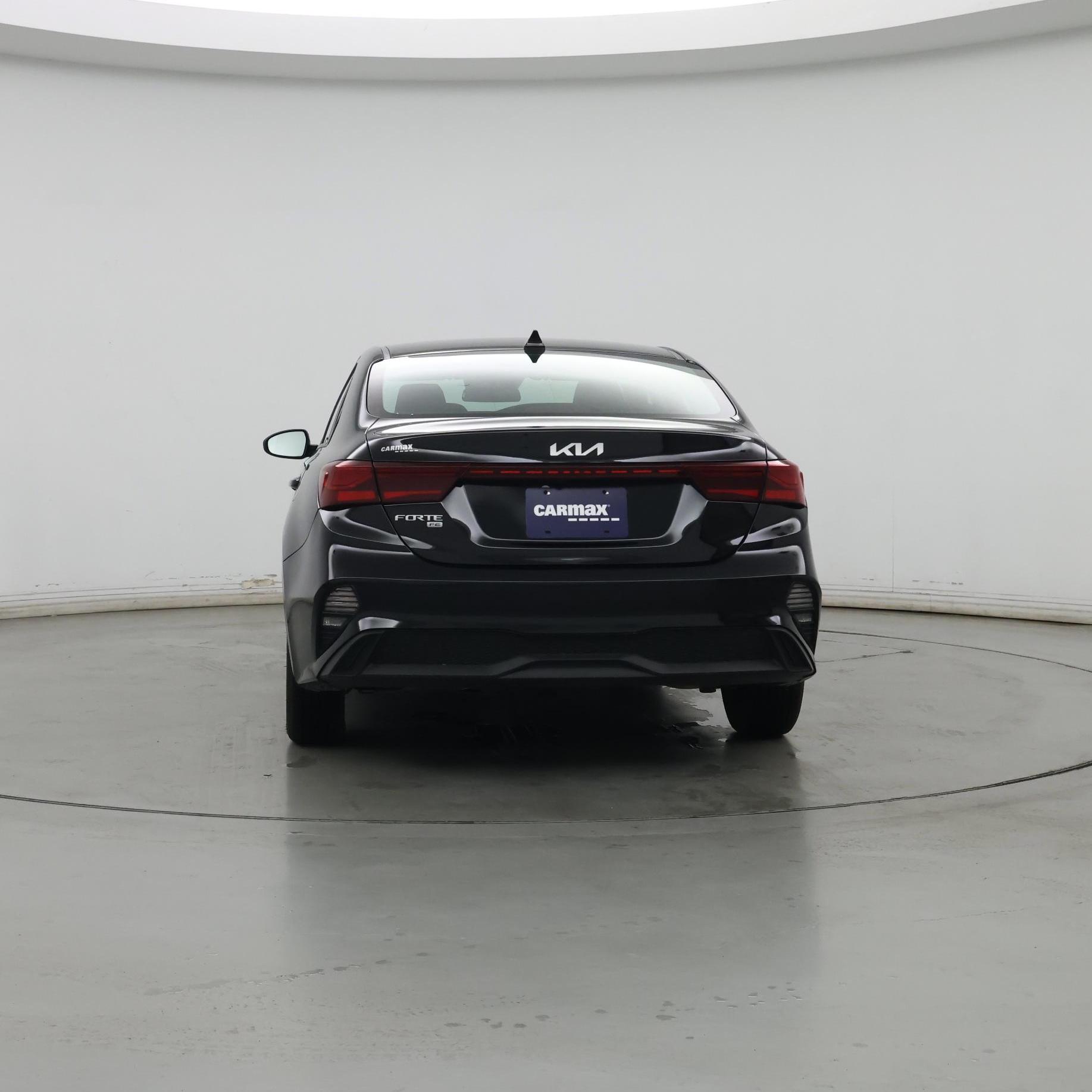 Thumbnail: 2024 Kia Forte - 6