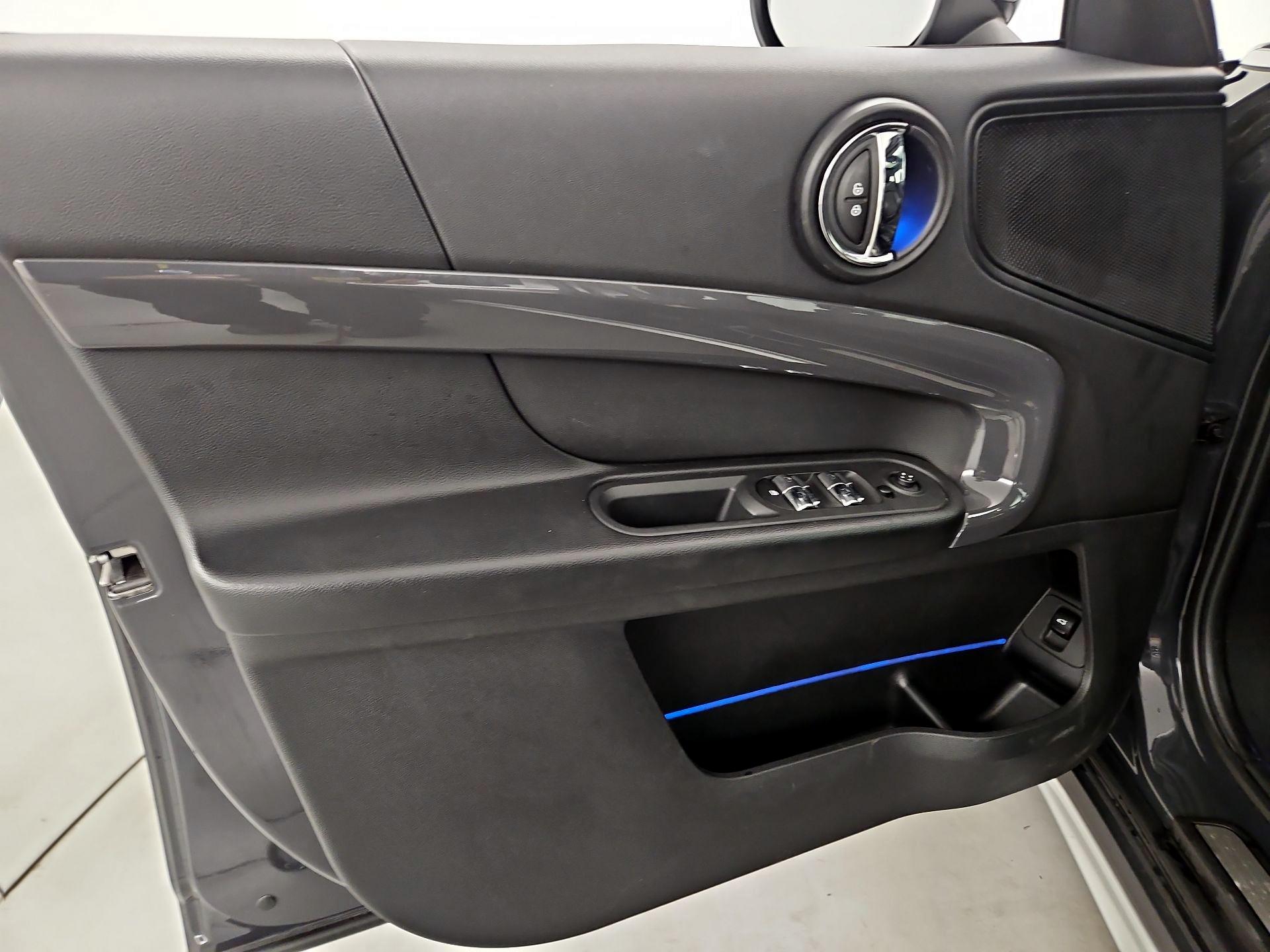 Thumbnail: 2018 MINI Cooper Countryman - 12