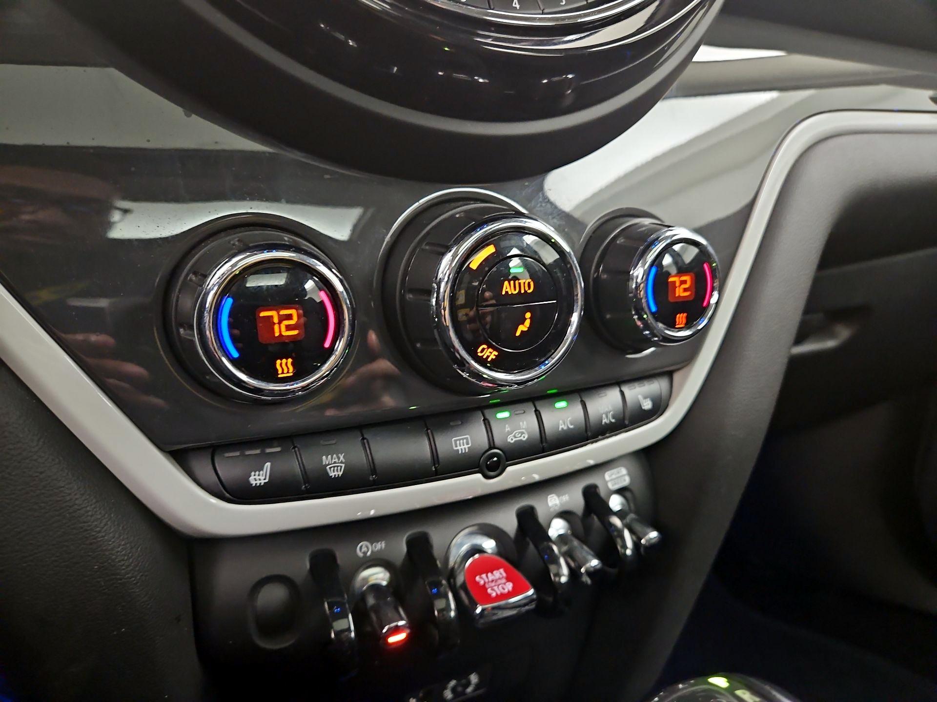 Thumbnail: 2018 MINI Cooper Countryman - 16