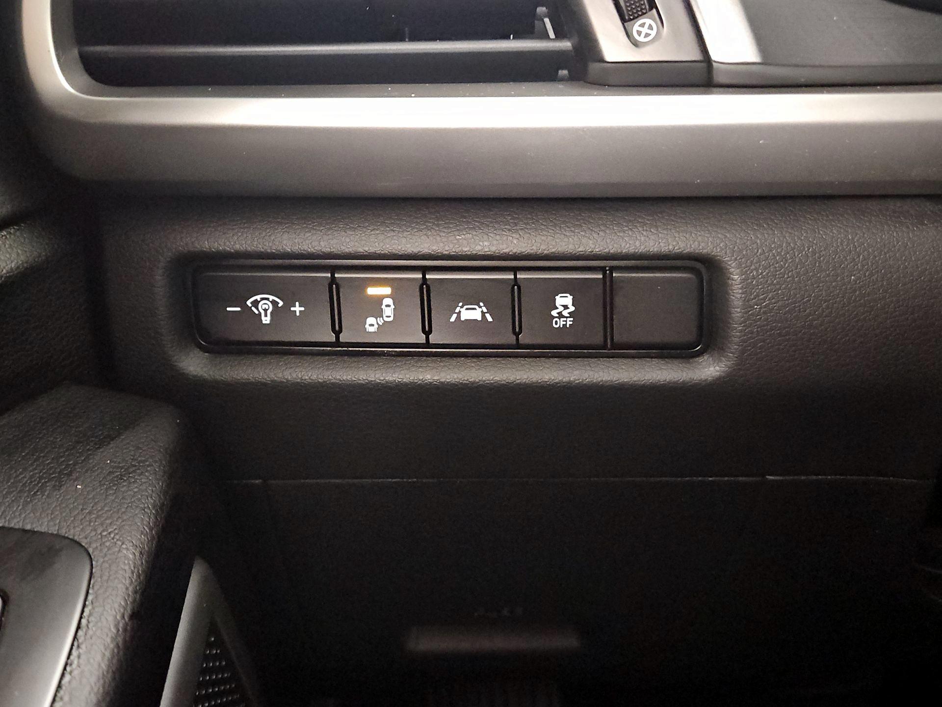 Thumbnail: 2021 Kia Telluride - 13