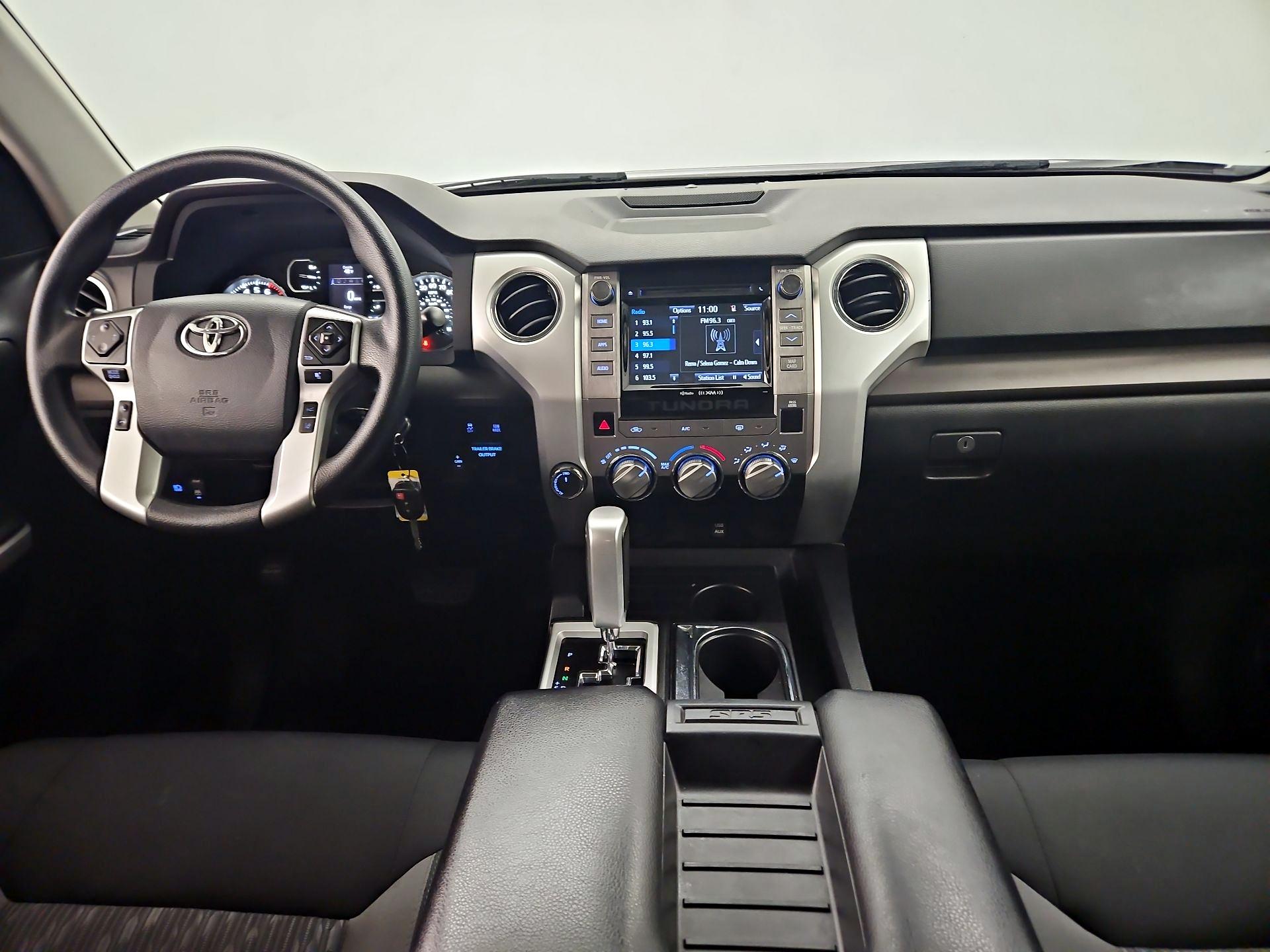 Thumbnail: 2018 Toyota Tundra - 9