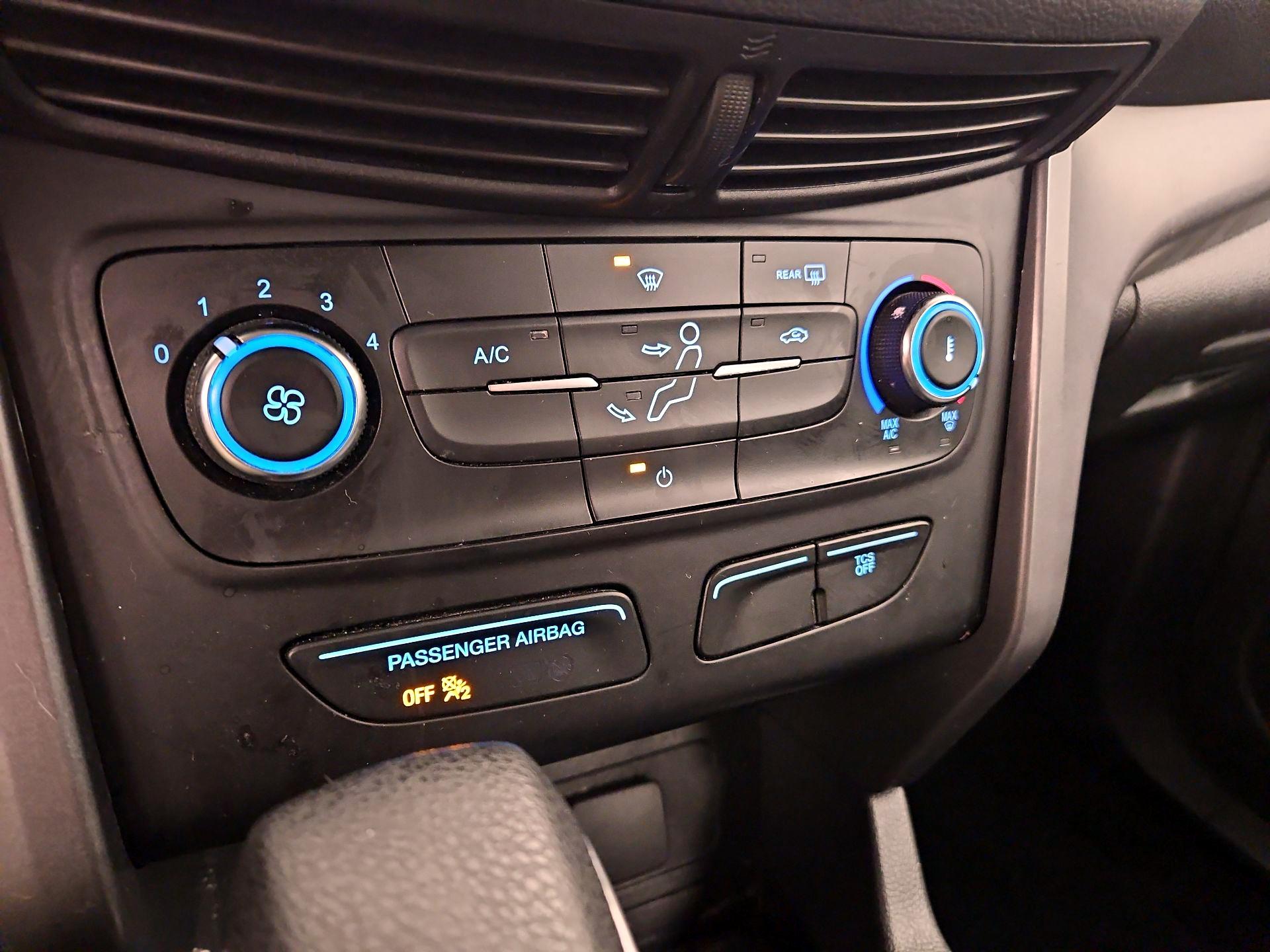 Thumbnail: 2018 Ford Escape - 16