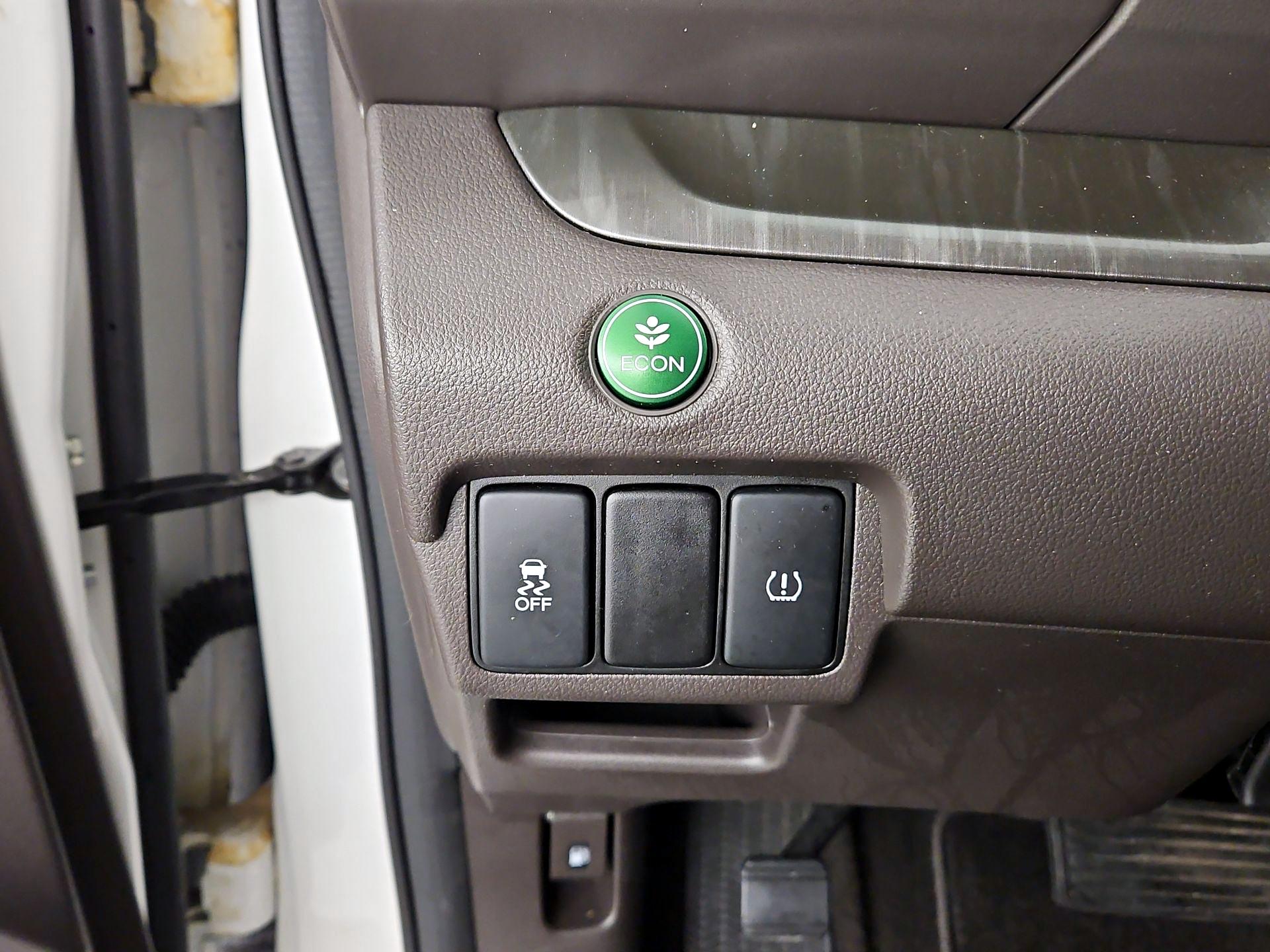 Thumbnail: 2014 Honda CR-V - 13