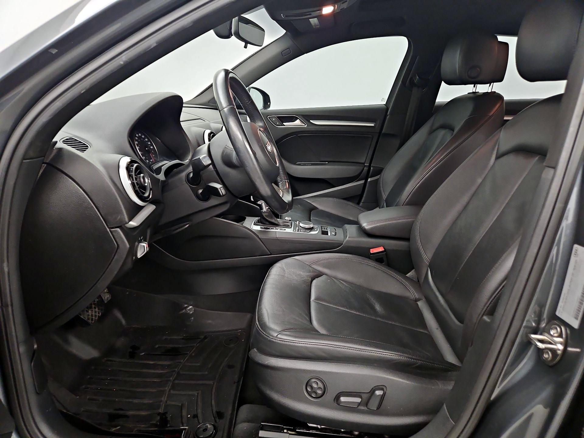 Thumbnail: 2016 Audi A3 - 11