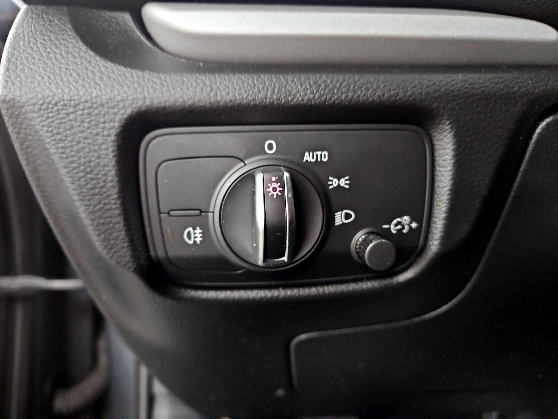 Thumbnail: 2016 Audi A3 - 13