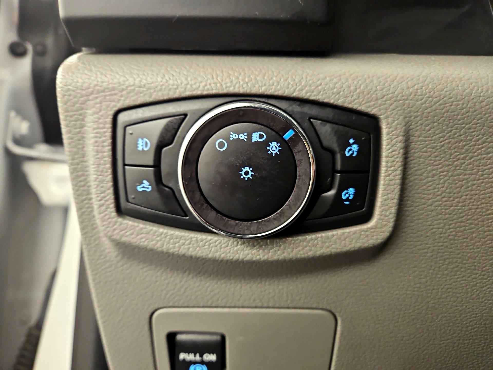 Thumbnail: 2019 Ford F-150 - 13