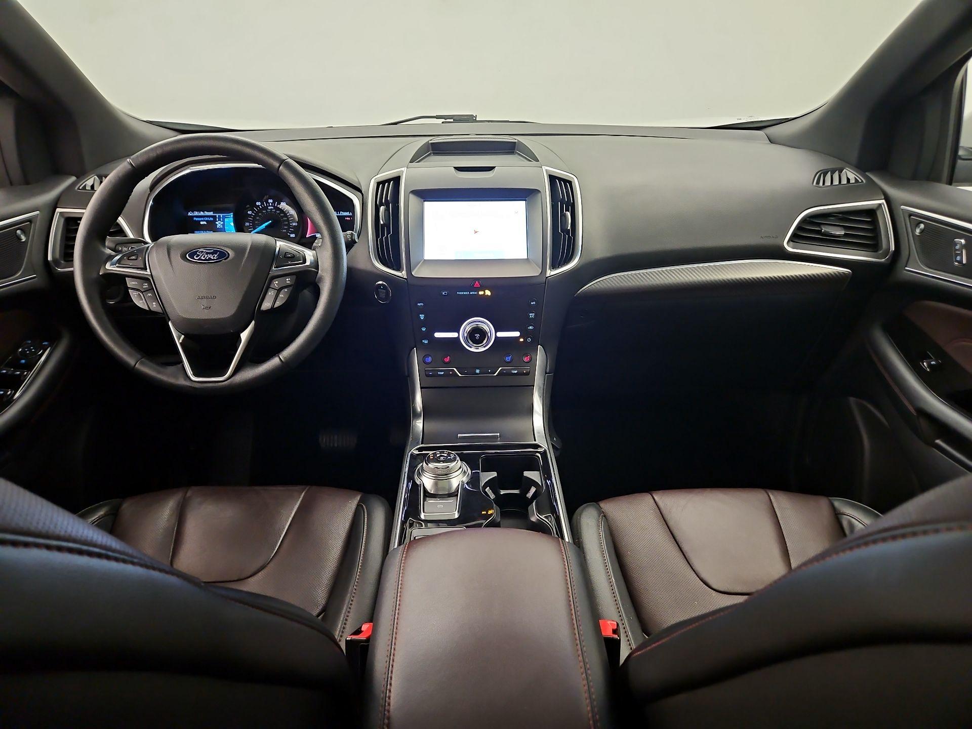 Thumbnail: 2020 Ford Edge - 9