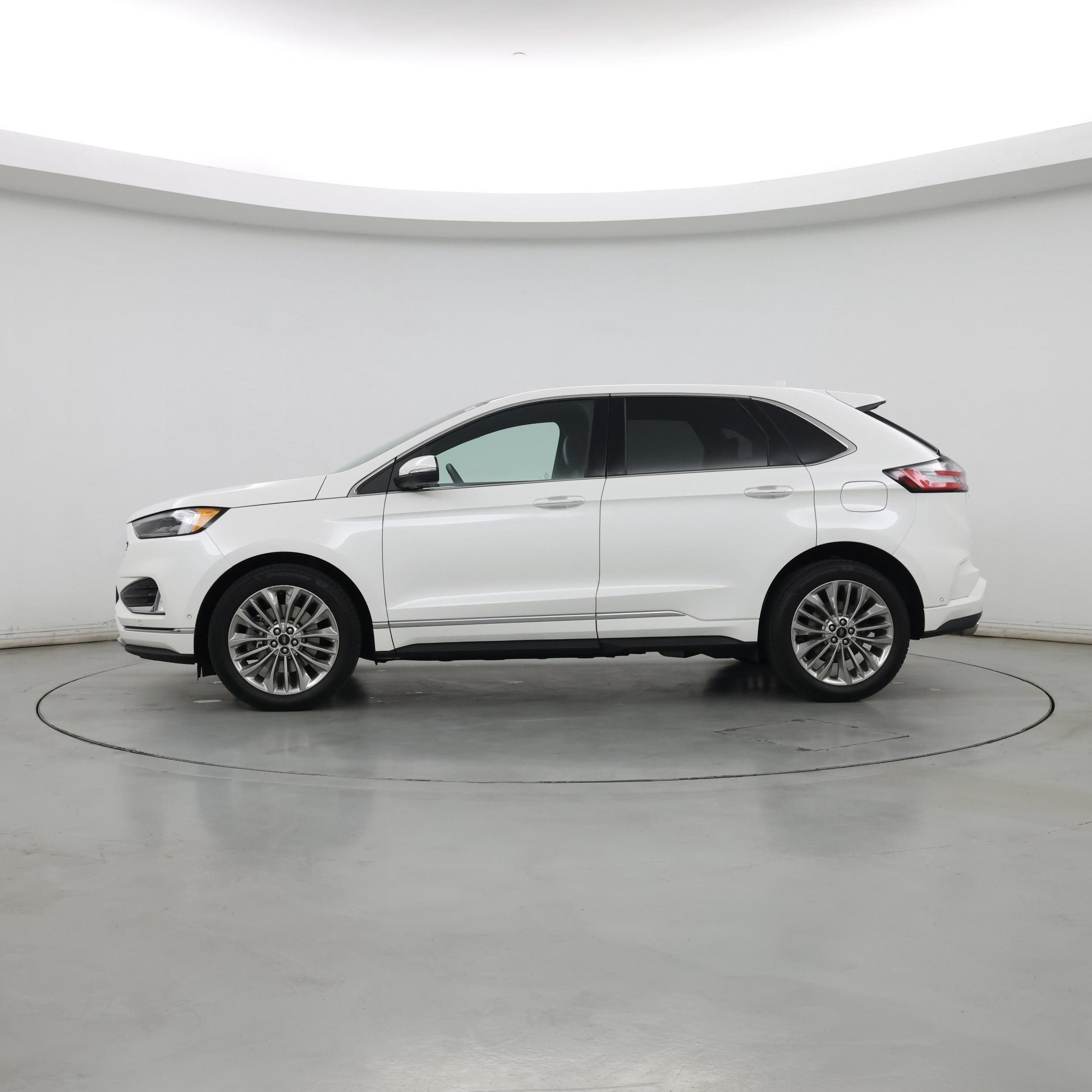 Thumbnail: 2020 Ford Edge - 3