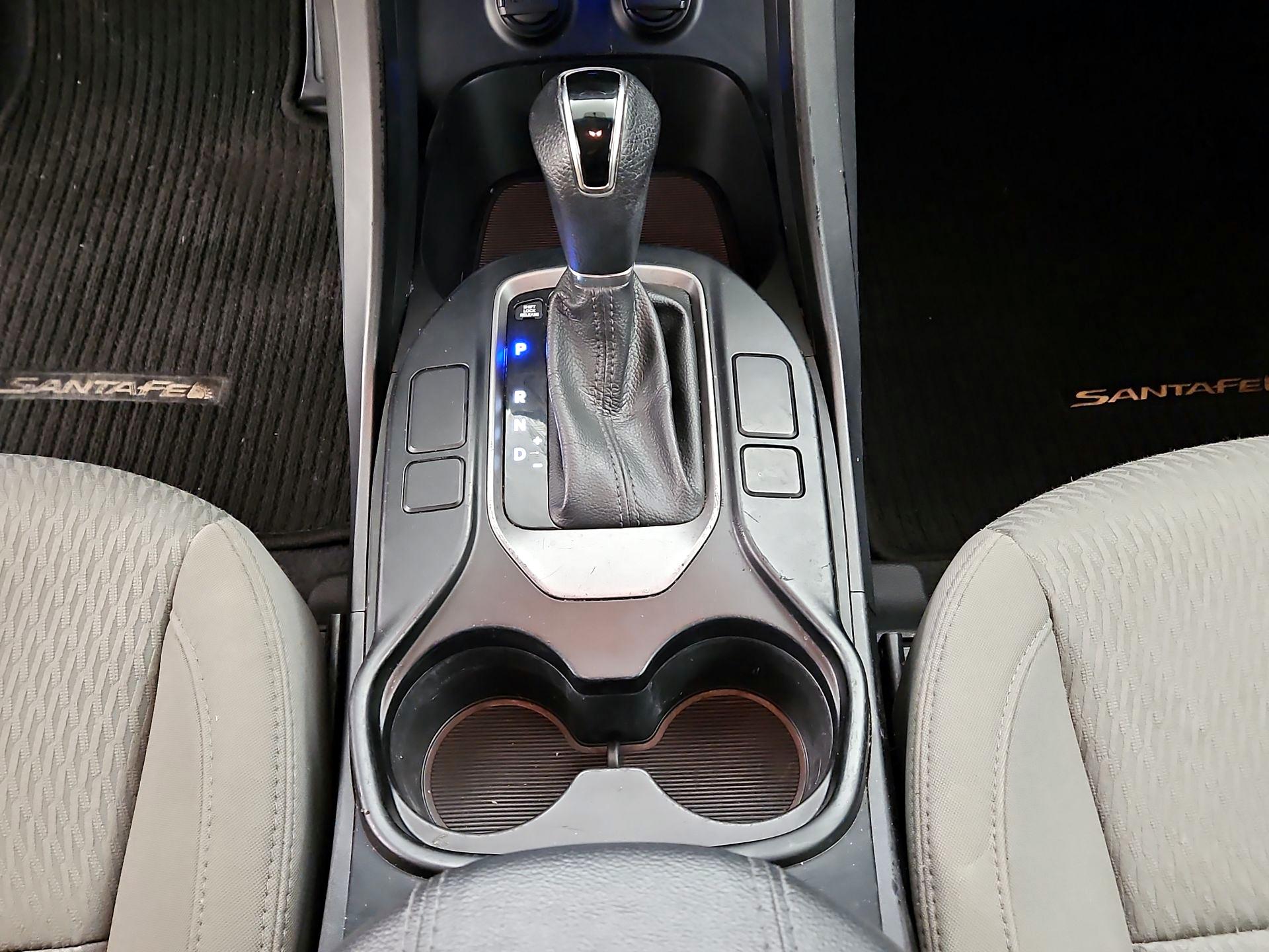 Thumbnail: 2017 Hyundai Santa Fe - 17