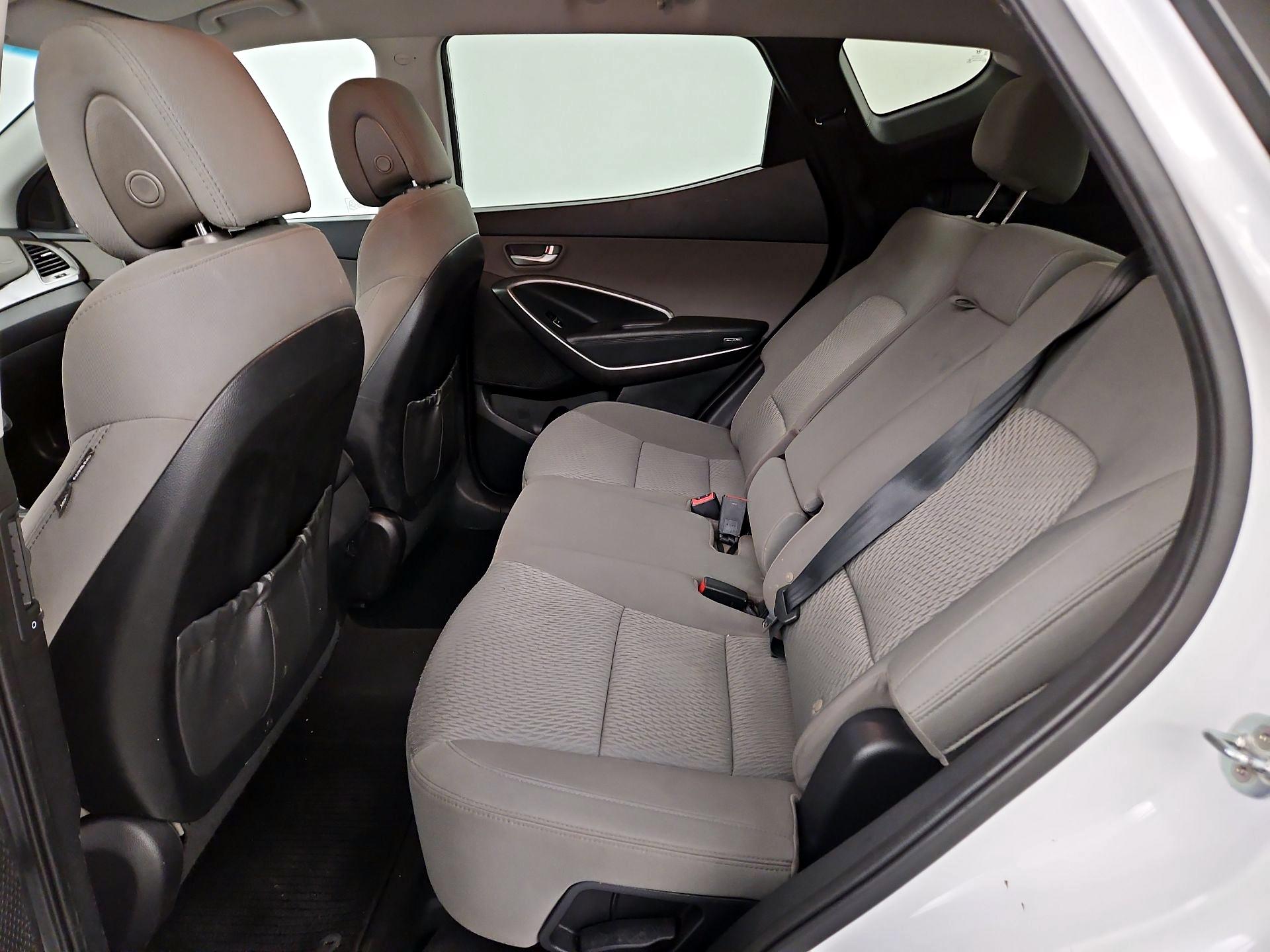 Thumbnail: 2017 Hyundai Santa Fe - 19