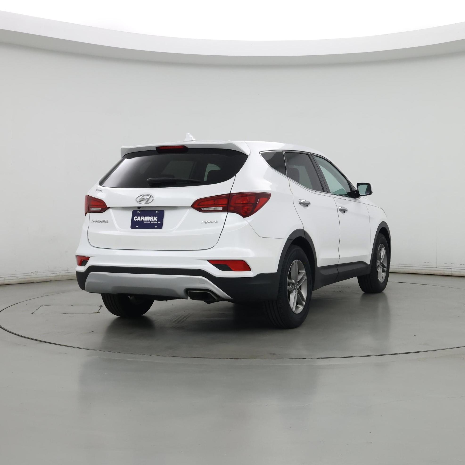 Thumbnail: 2017 Hyundai Santa Fe - 8