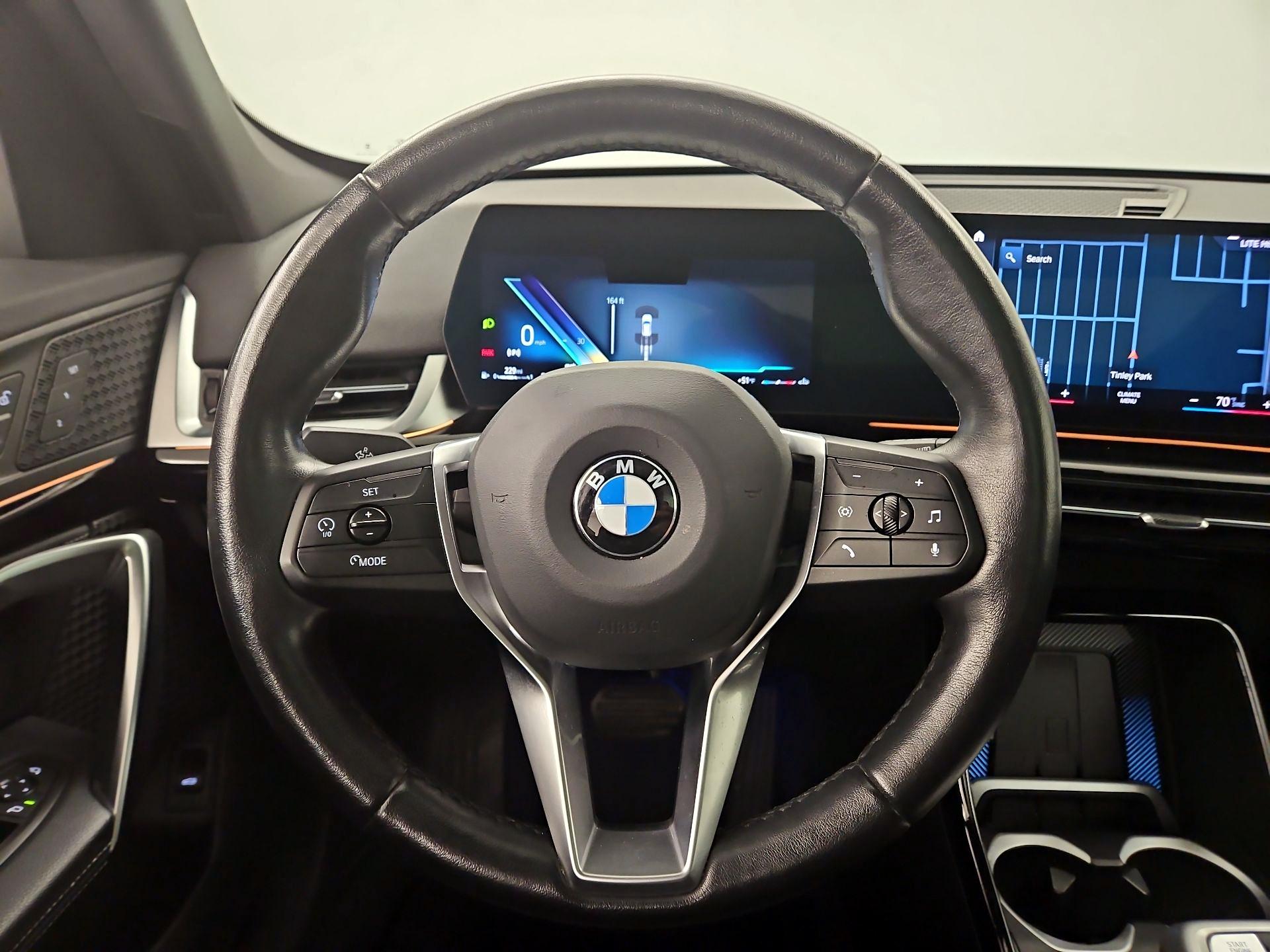 Thumbnail: 2023 BMW X1 - 10