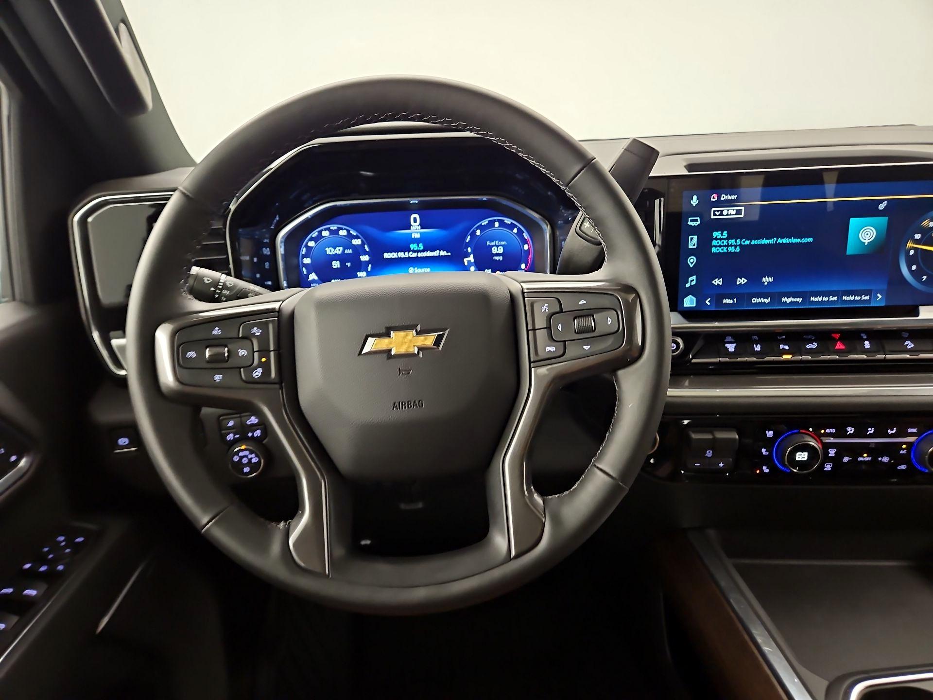 Thumbnail: 2025 Chevrolet Silverado 2500 - 10