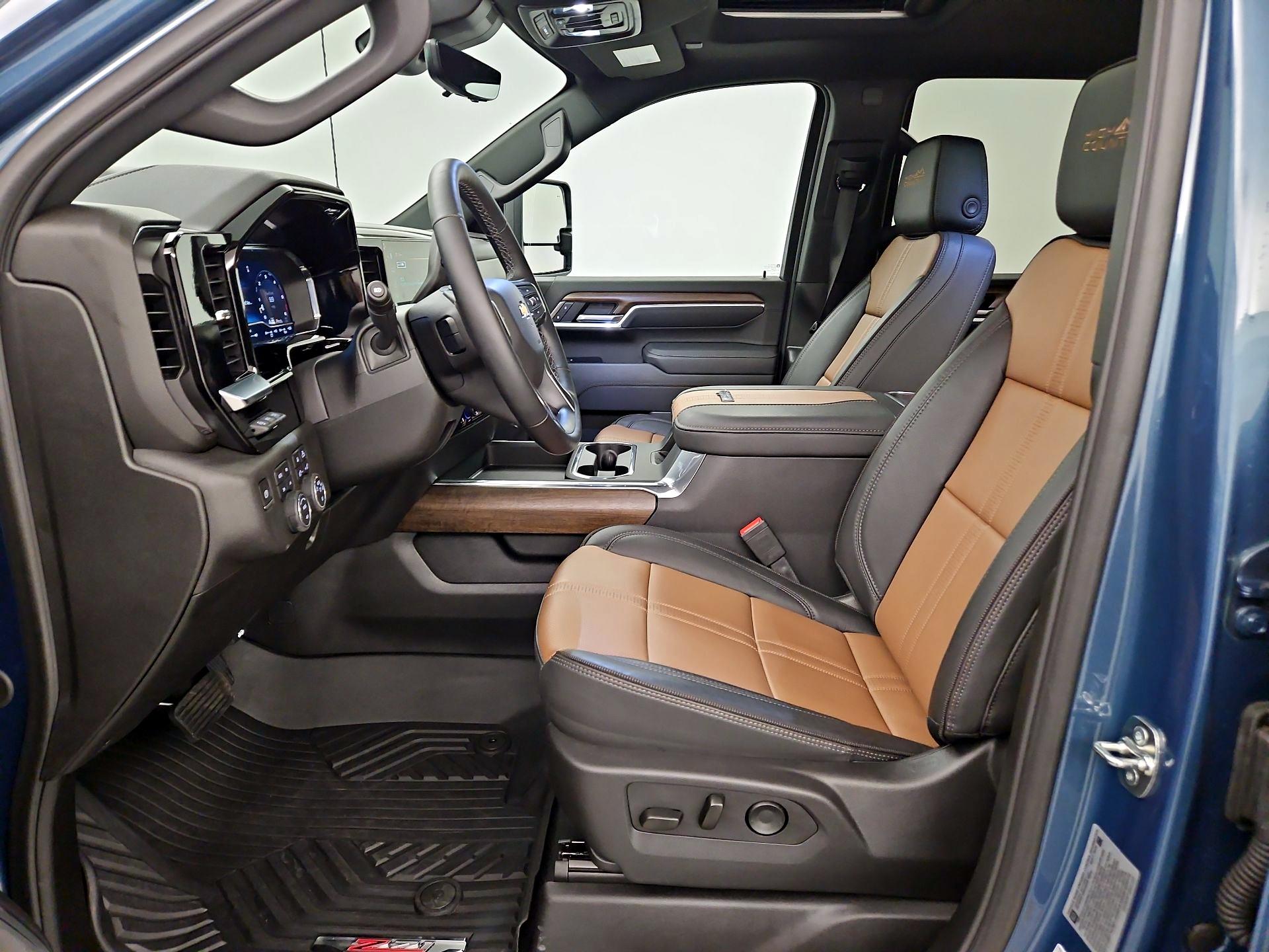 Thumbnail: 2025 Chevrolet Silverado 2500 - 11