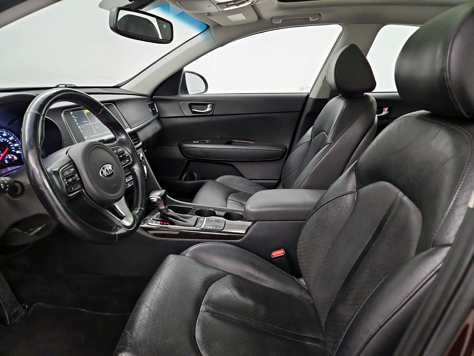 Thumbnail: 2016 Kia Optima - 11