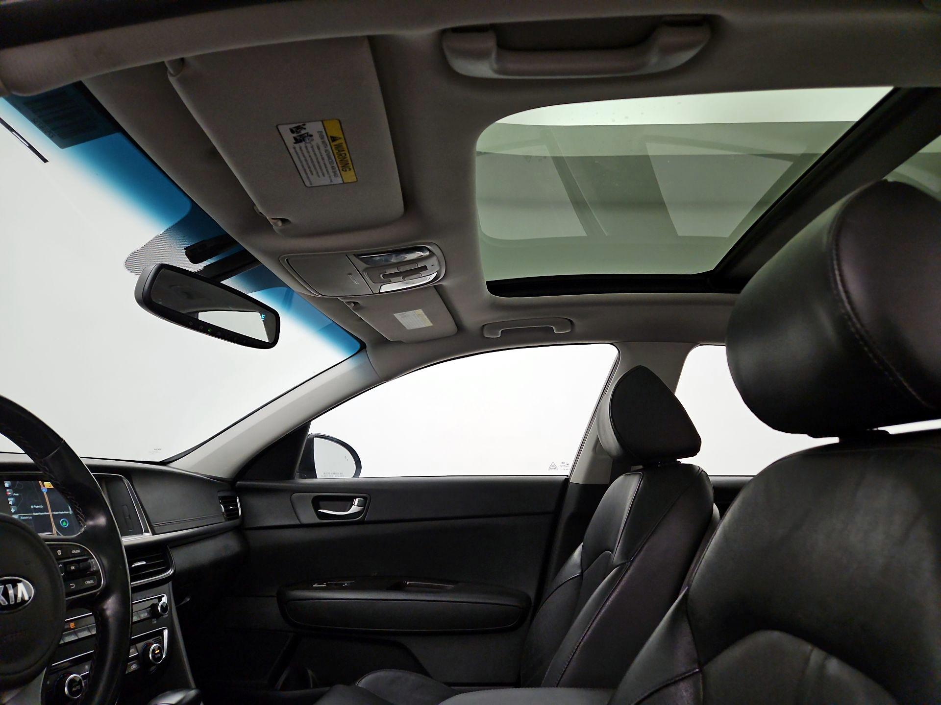 Thumbnail: 2016 Kia Optima - 20