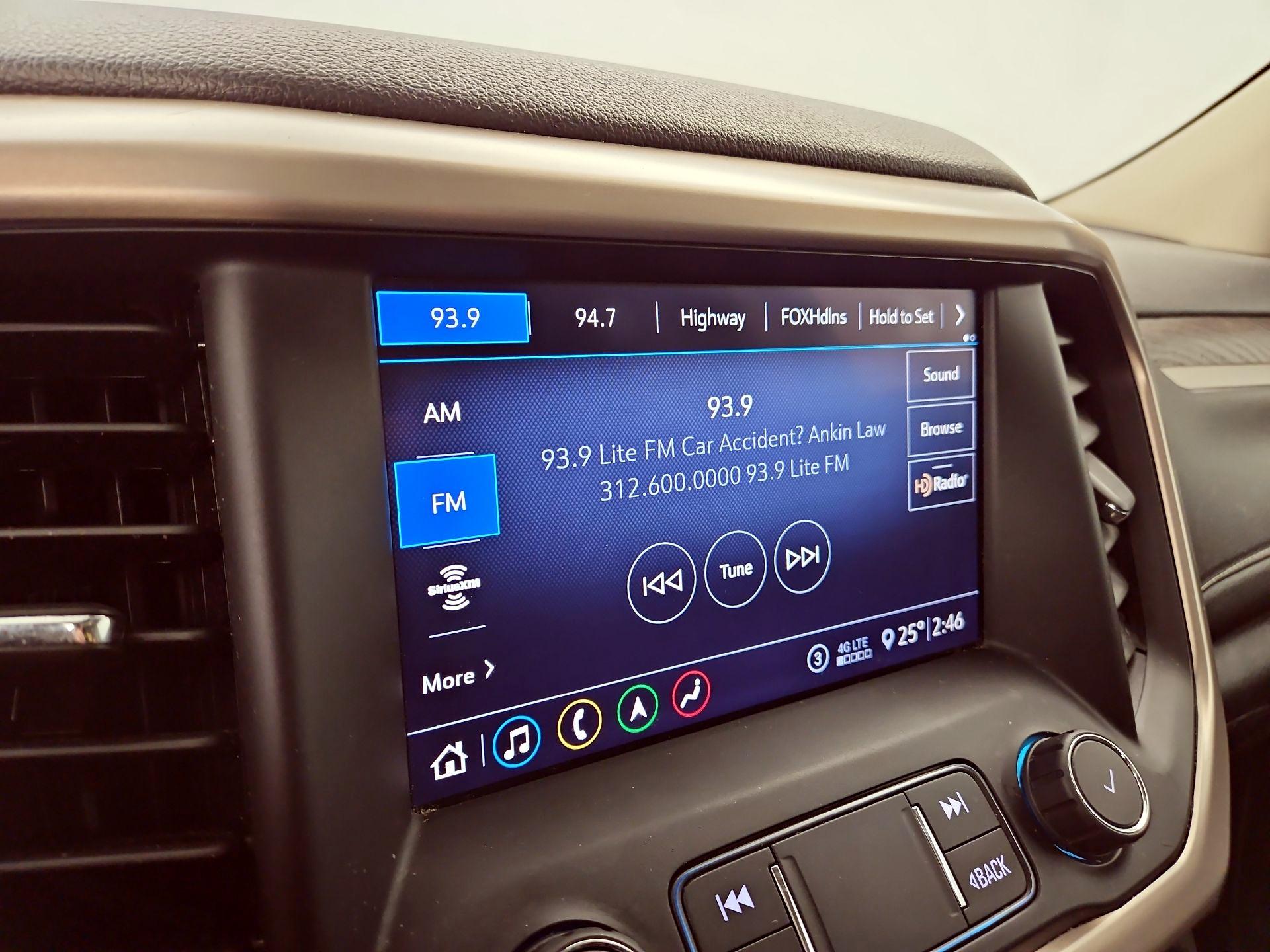 Thumbnail: 2020 GMC Acadia - 16